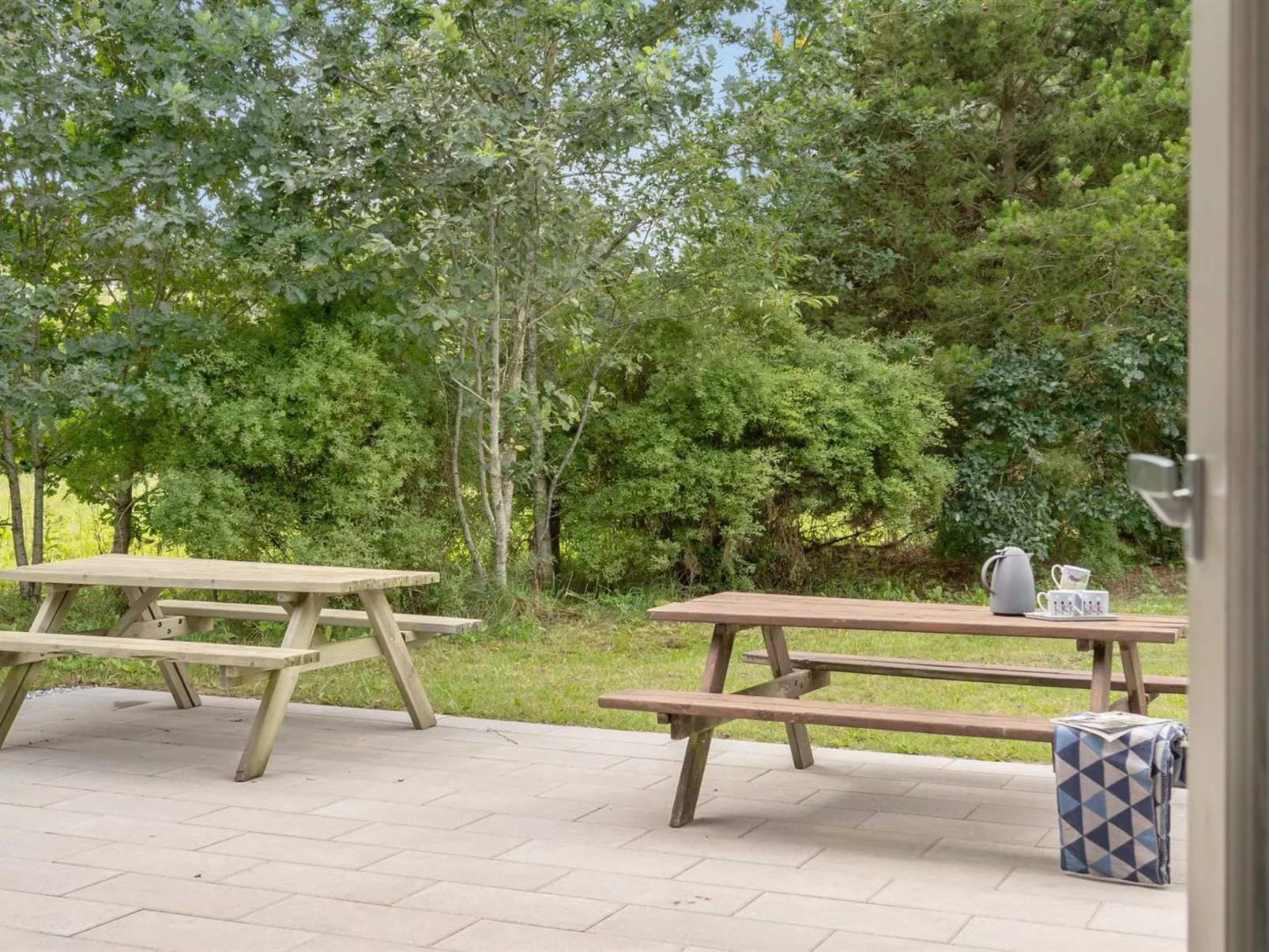 "Alvi" - 400m to the fjord - Buiten