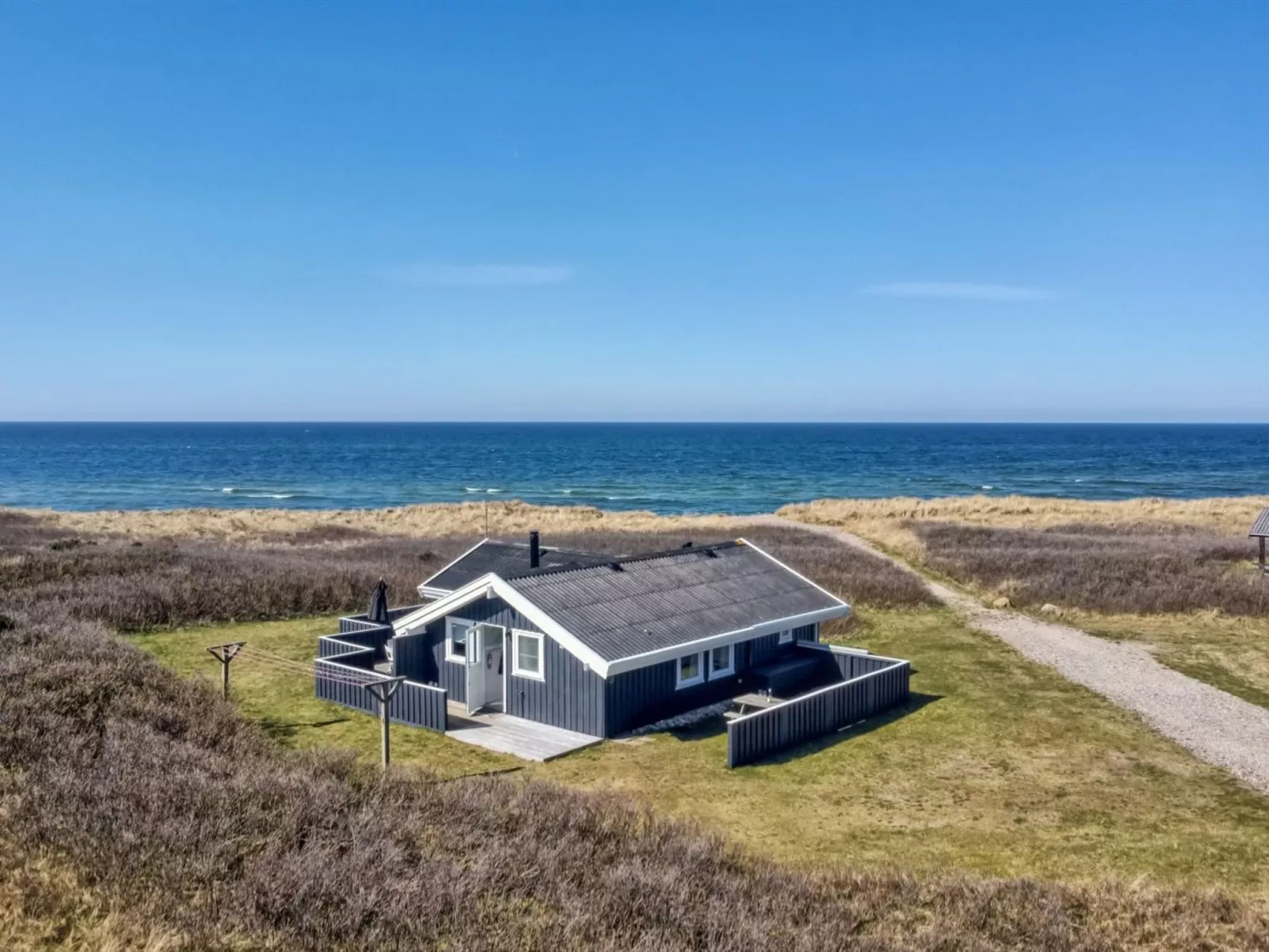 "Minka" - 58m from the sea - Buiten