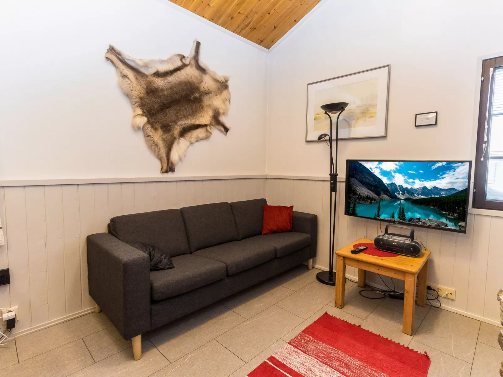 Saarihely a 5 - Binnen