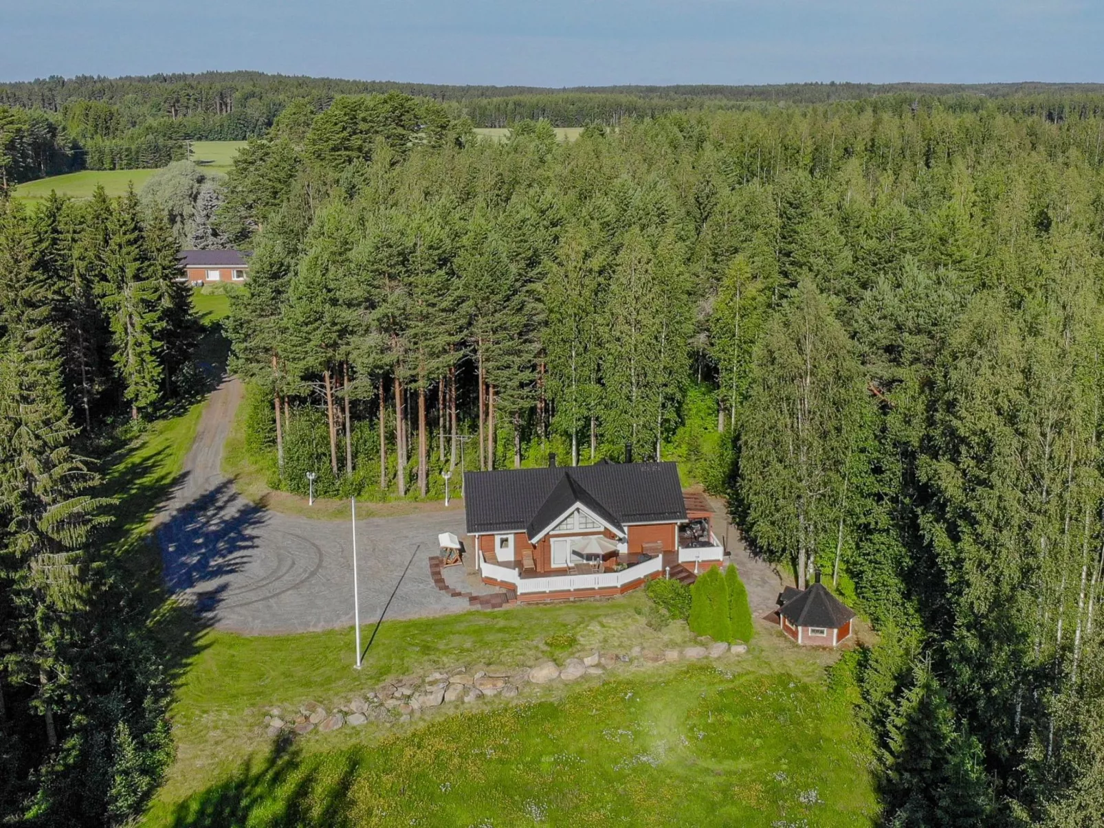 Kannelpirtti 2 - Binnen