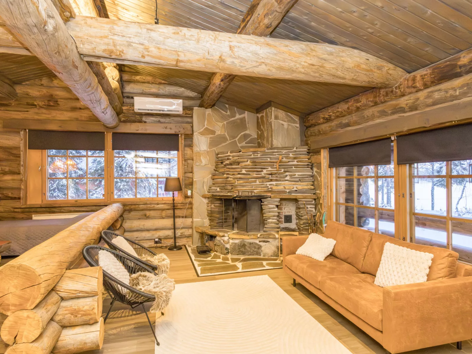 Lumikenttien kutsu - Binnen