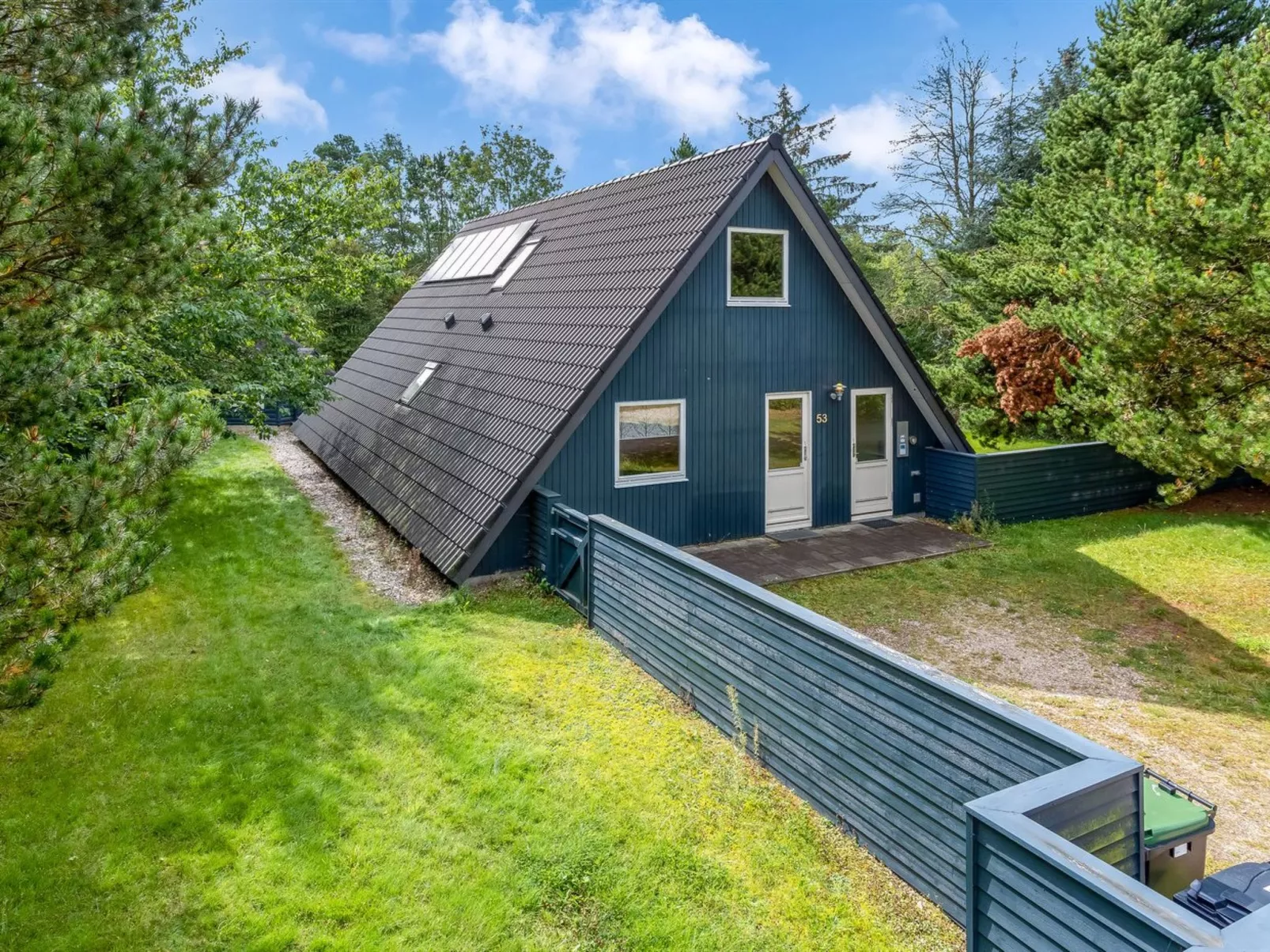 "Hannele" - 10km from the sea - Buiten