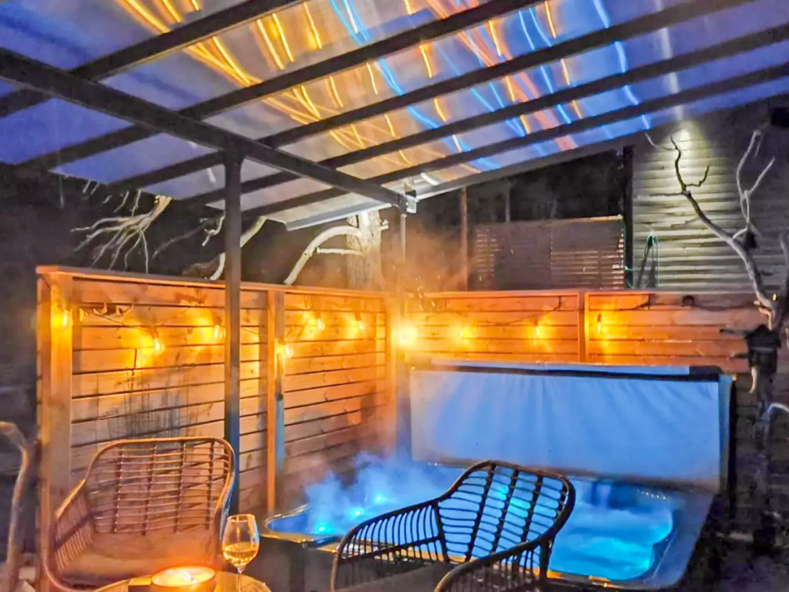 Levi secret igloo ruska 8d - Binnen