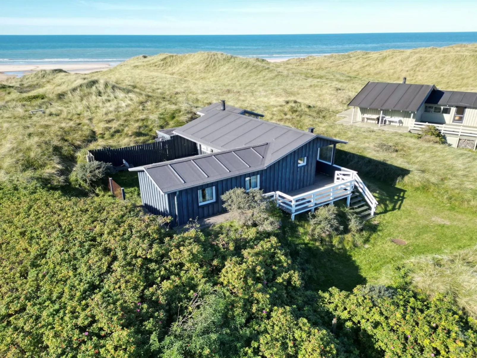 "Pihla" - 150m from the sea - Buiten