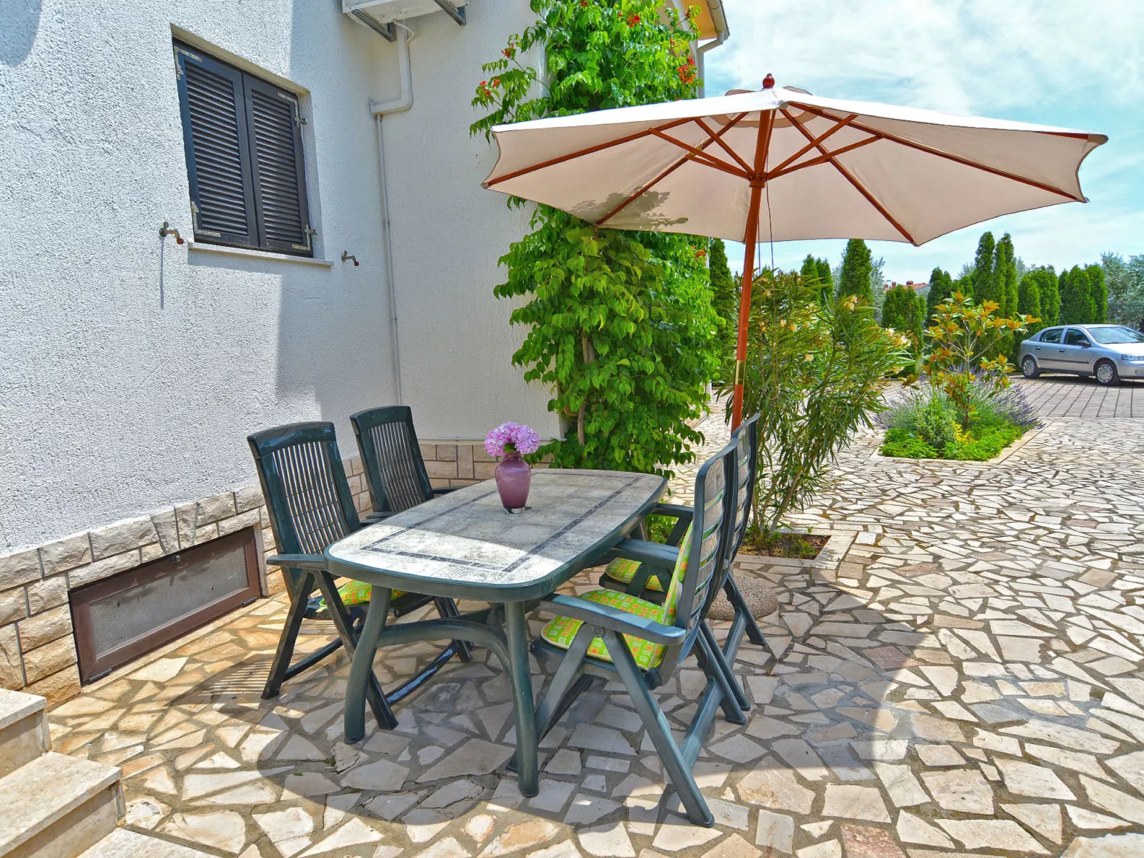 Apartment 590 - Image-tags.info