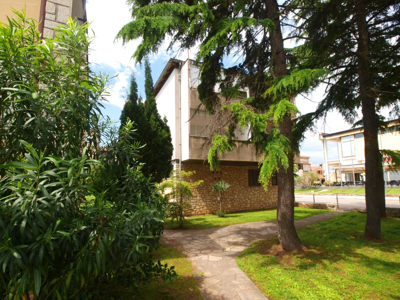 Apartment 937 - Image-tags.info