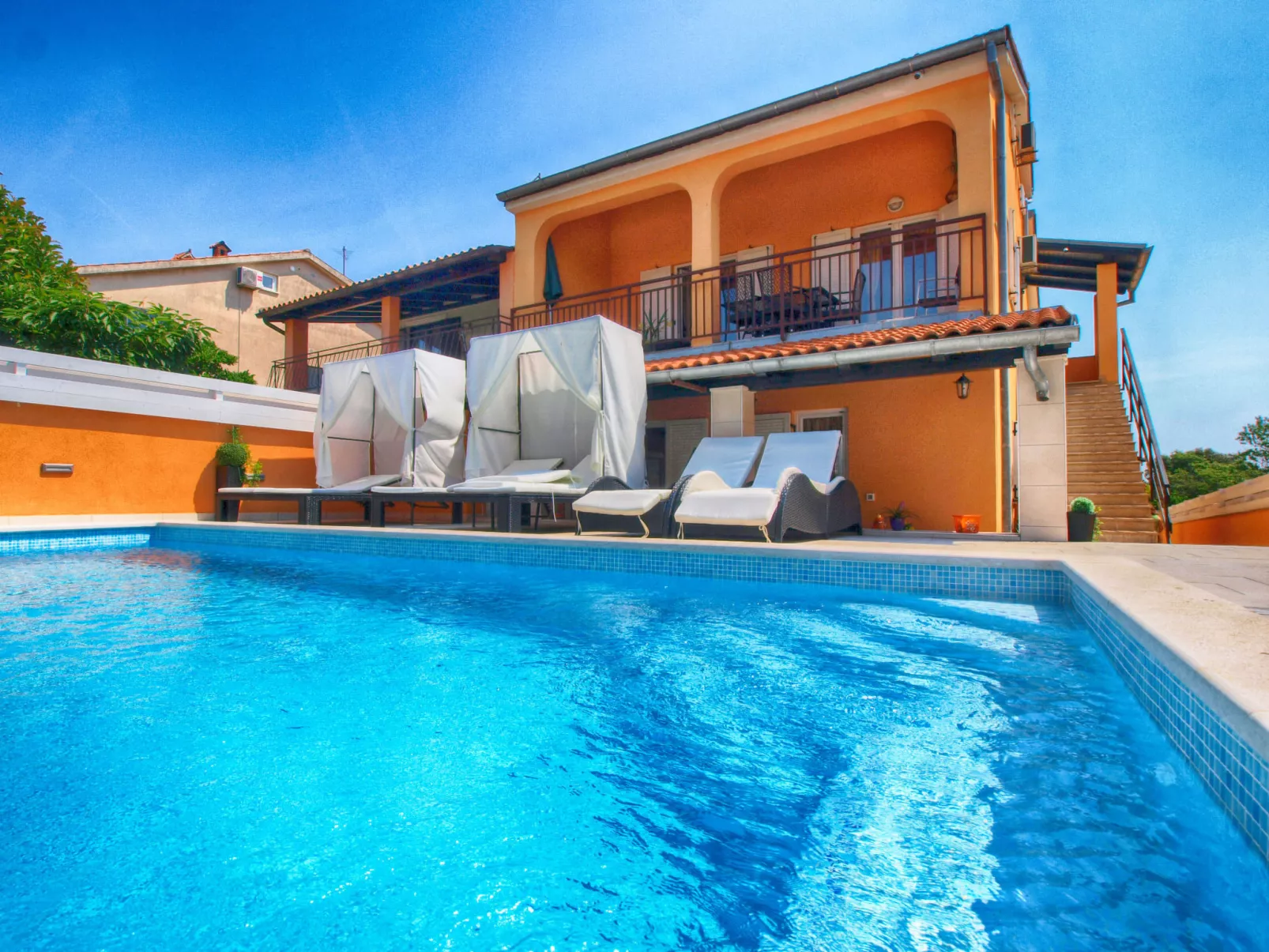 House 1479 - Image-tags.info