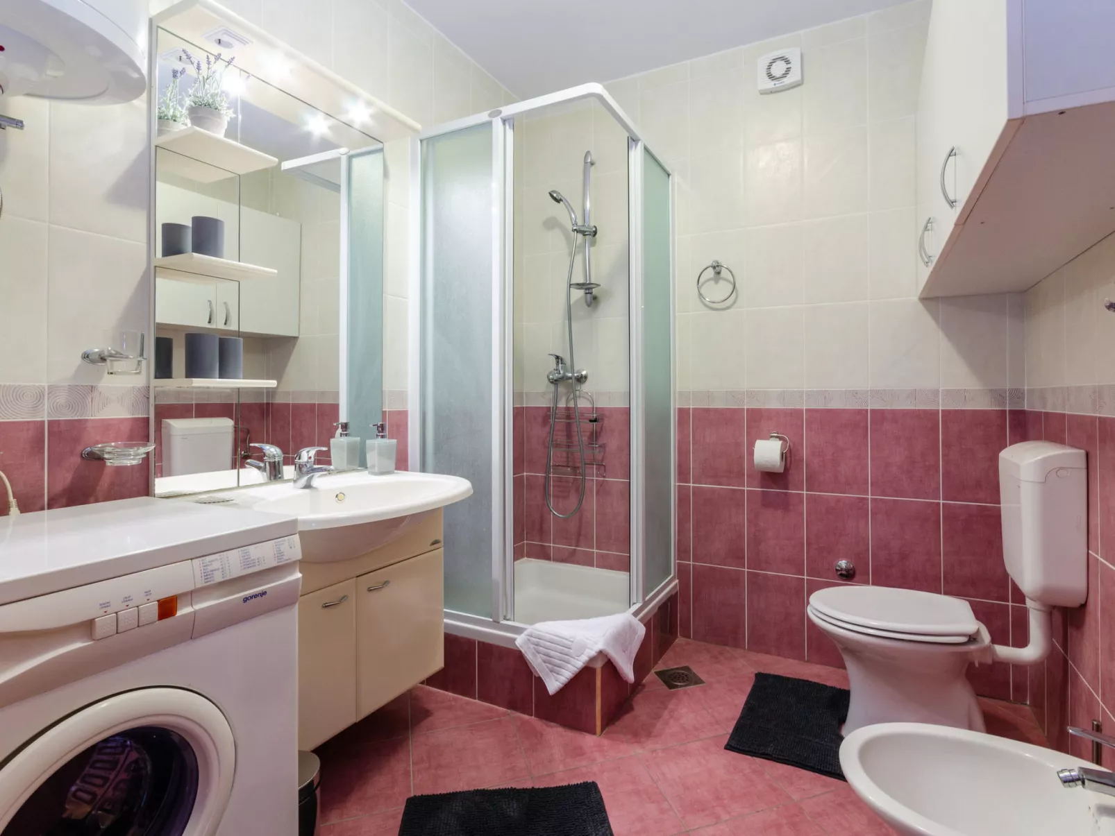 Juanita / HR-10326-01 - Image-tags.info