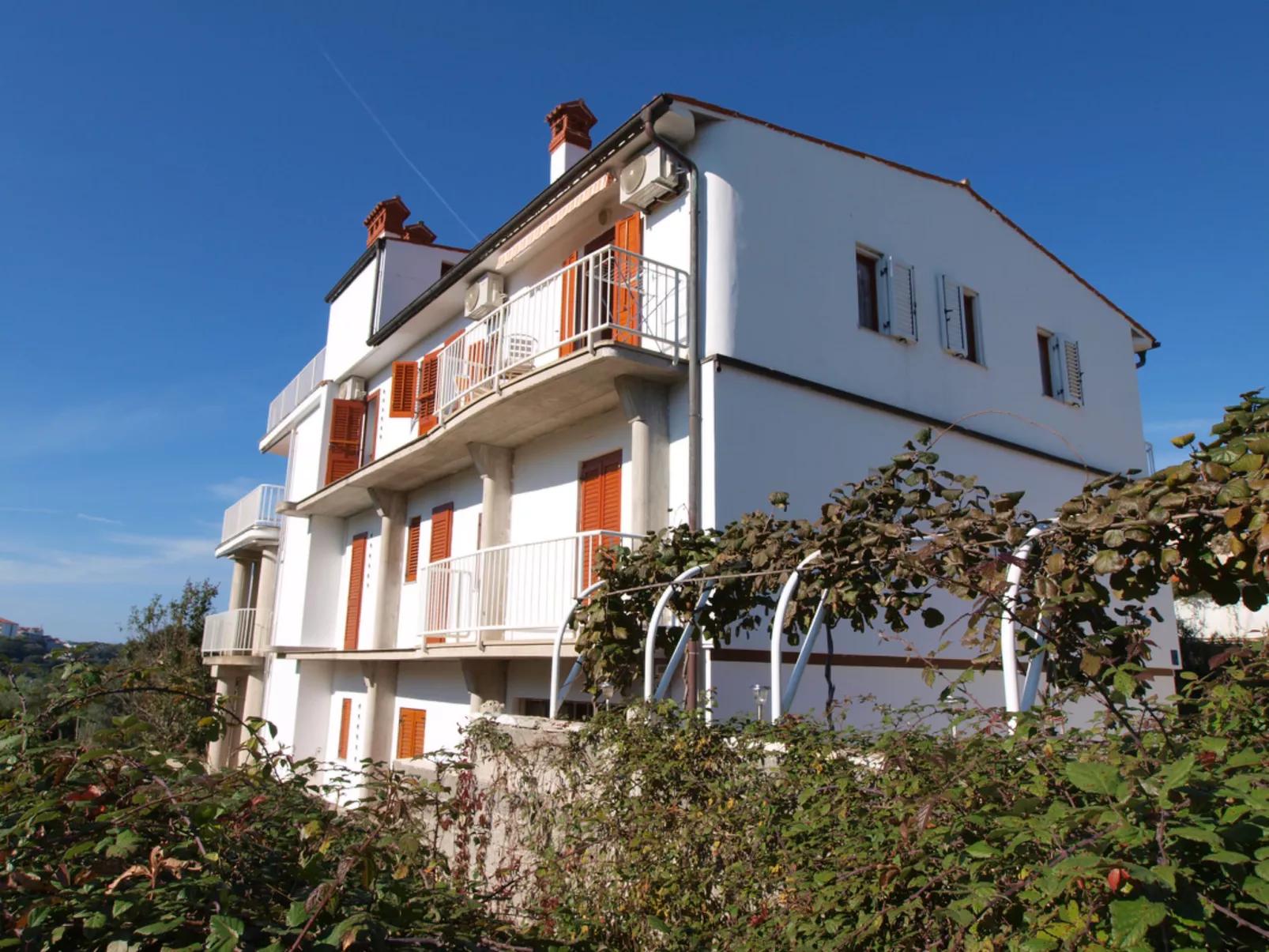 Apartment 750 - Image-tags.info