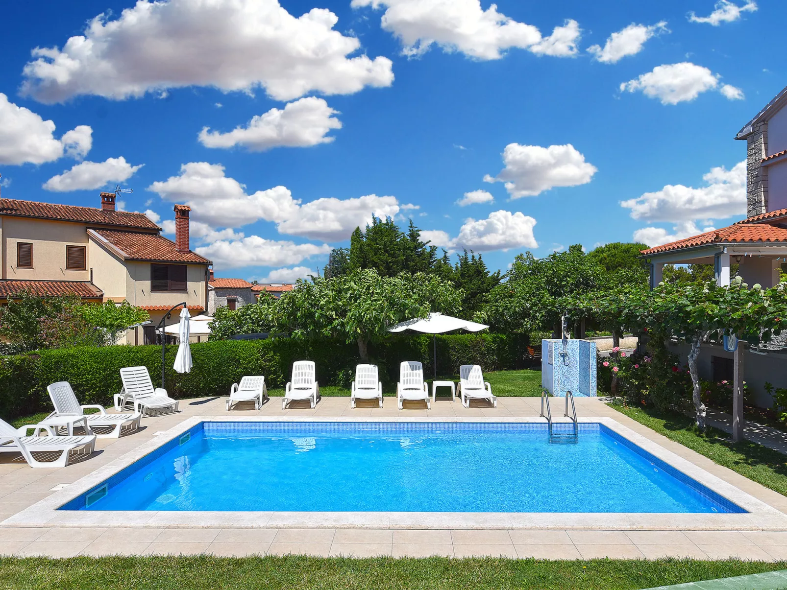 Apartment 810 - Image-tags.info