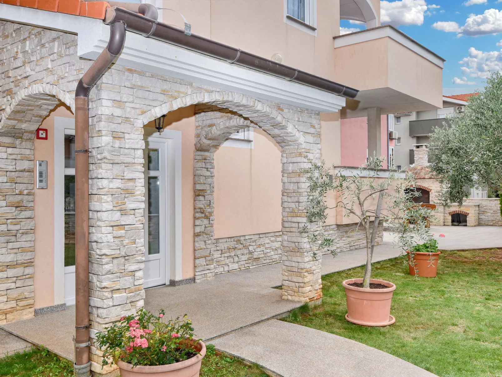 Apartment 396 - Image-tags.info