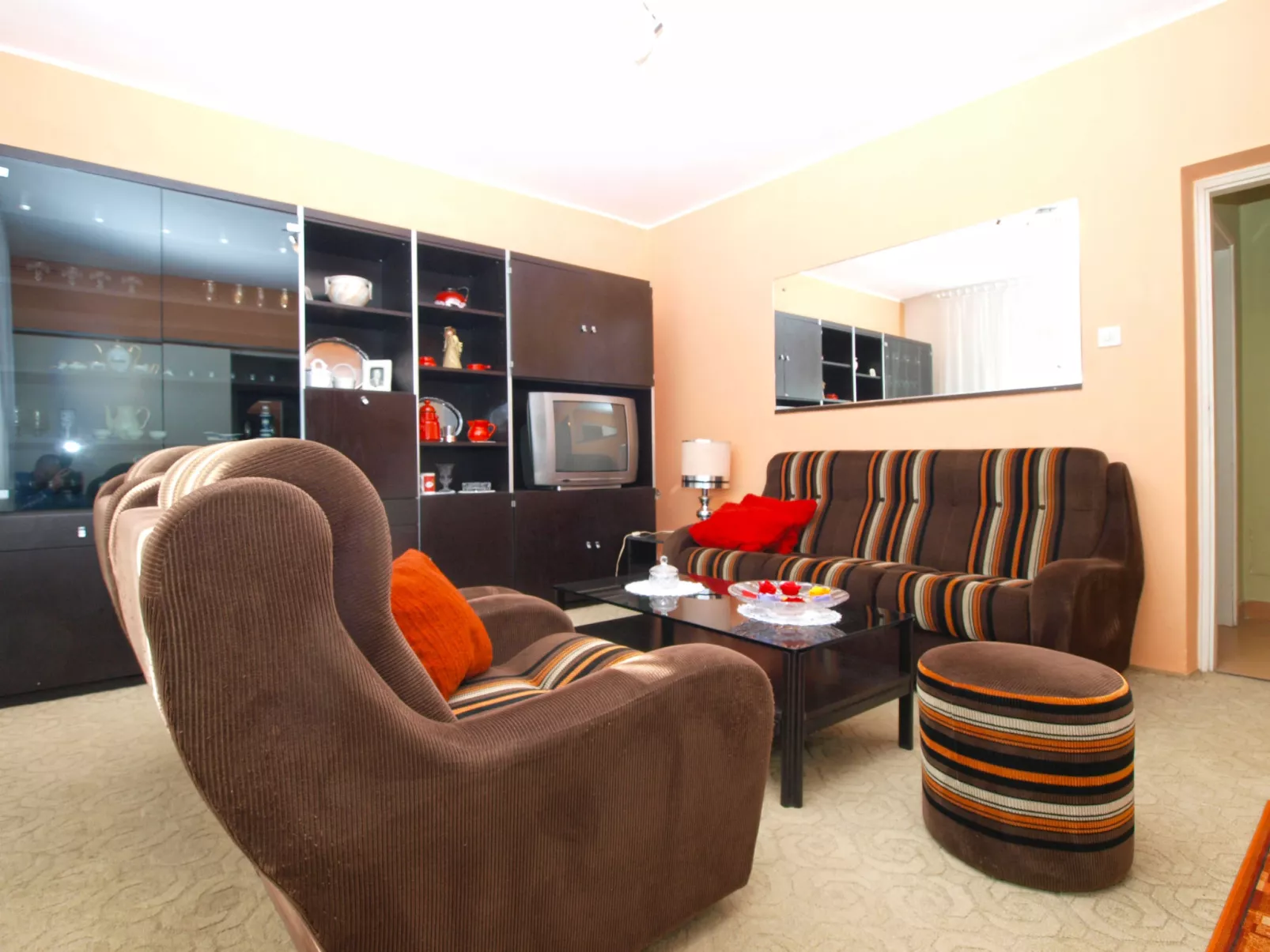 Apartment 1827 - Image-tags.info