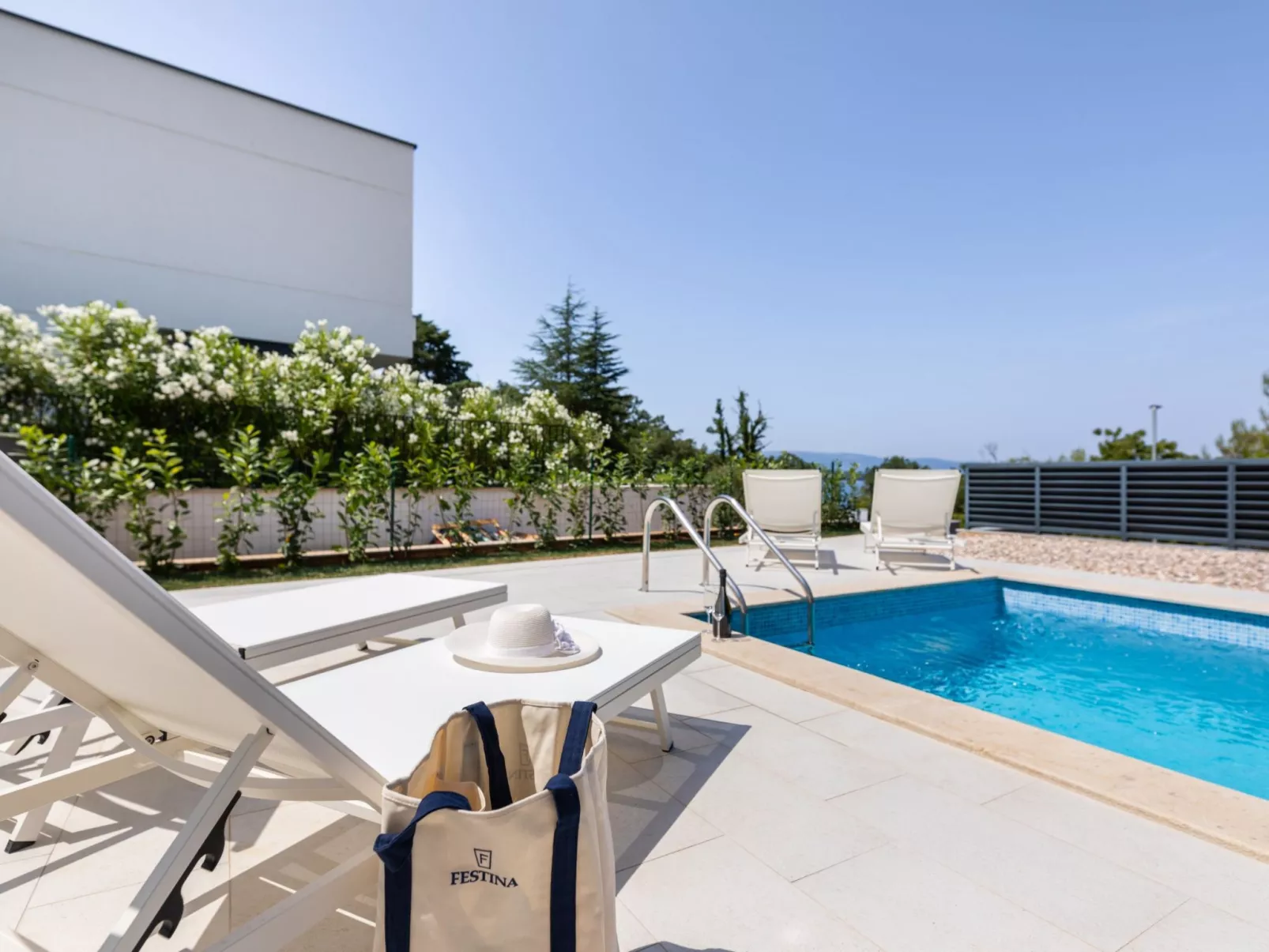 Villa Dolores - Image-tags.info