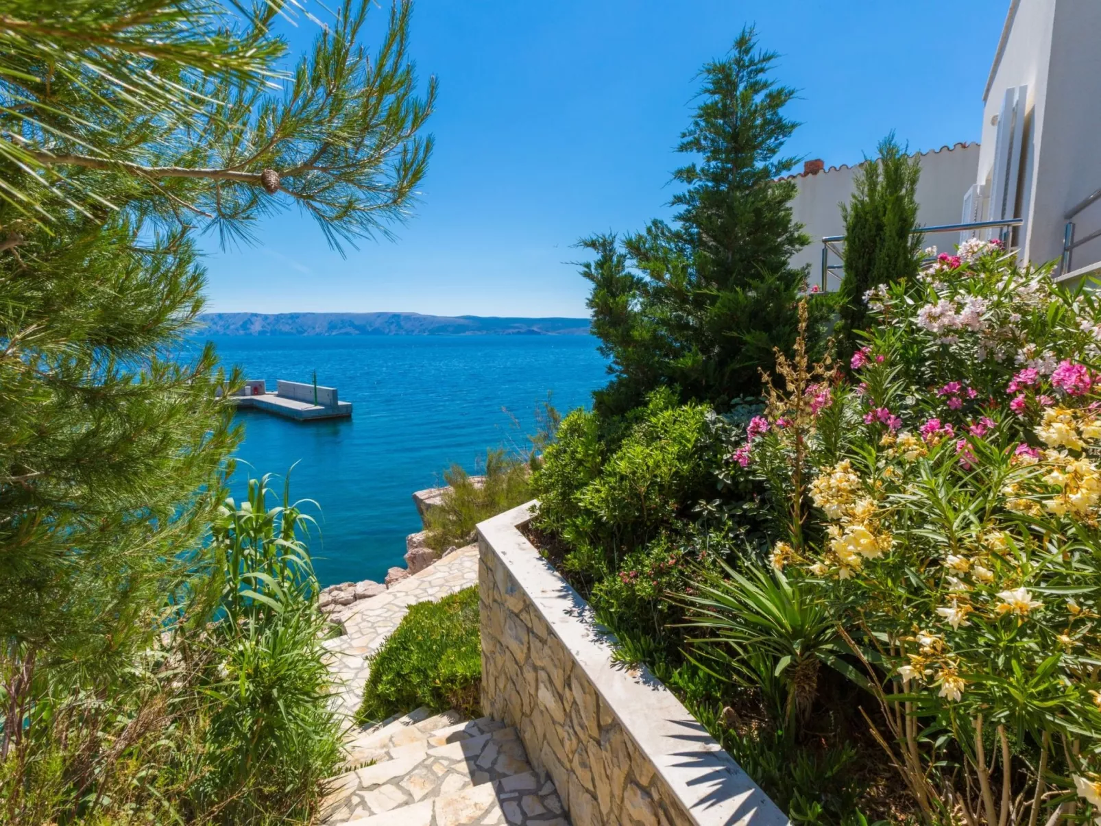 ALEX Black&White / HR-07200-01 - Image-tags.info