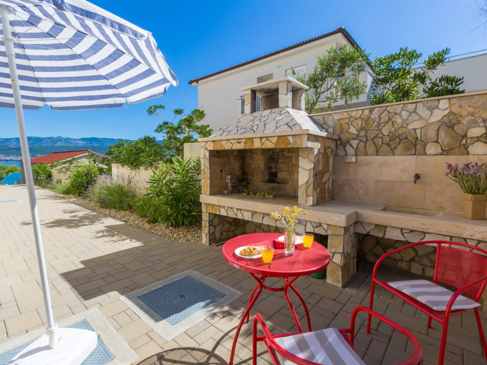 DAKOVIC DENI 1 / HR-07023-01 - Image-tags.info