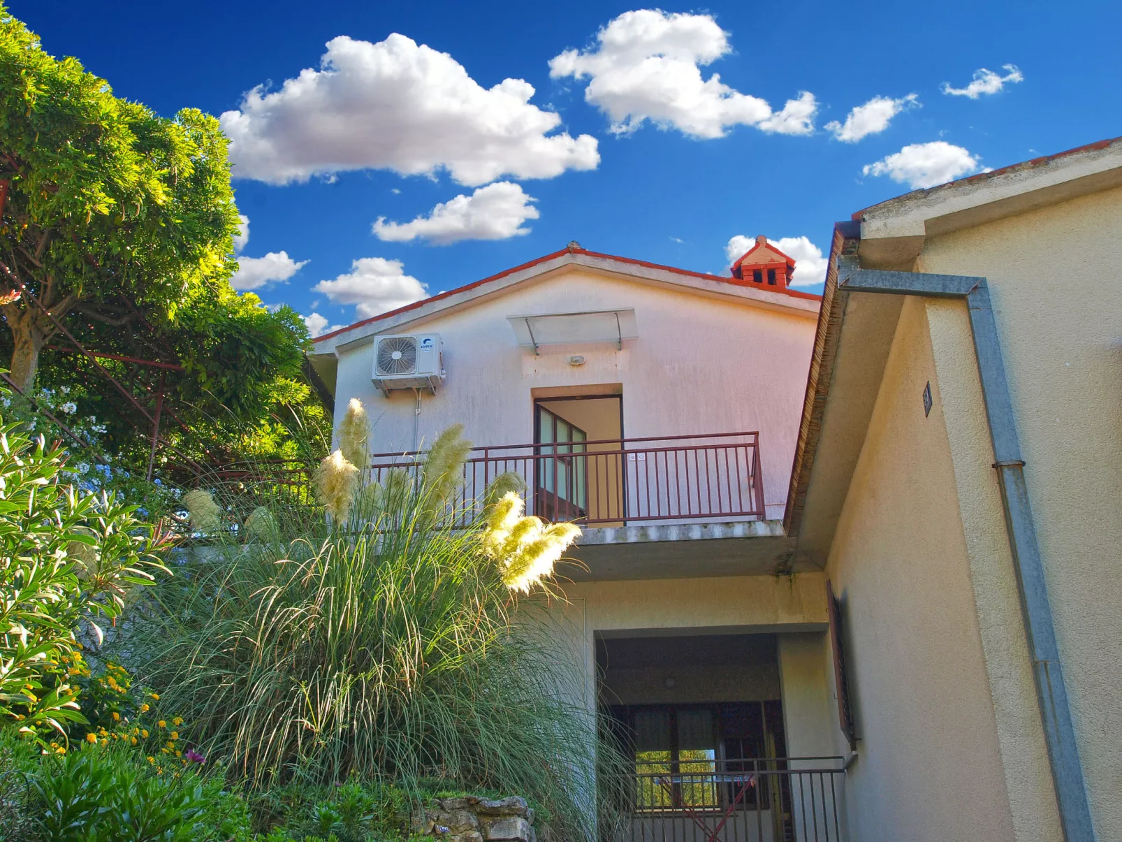 Apartment 981 - Image-tags.info