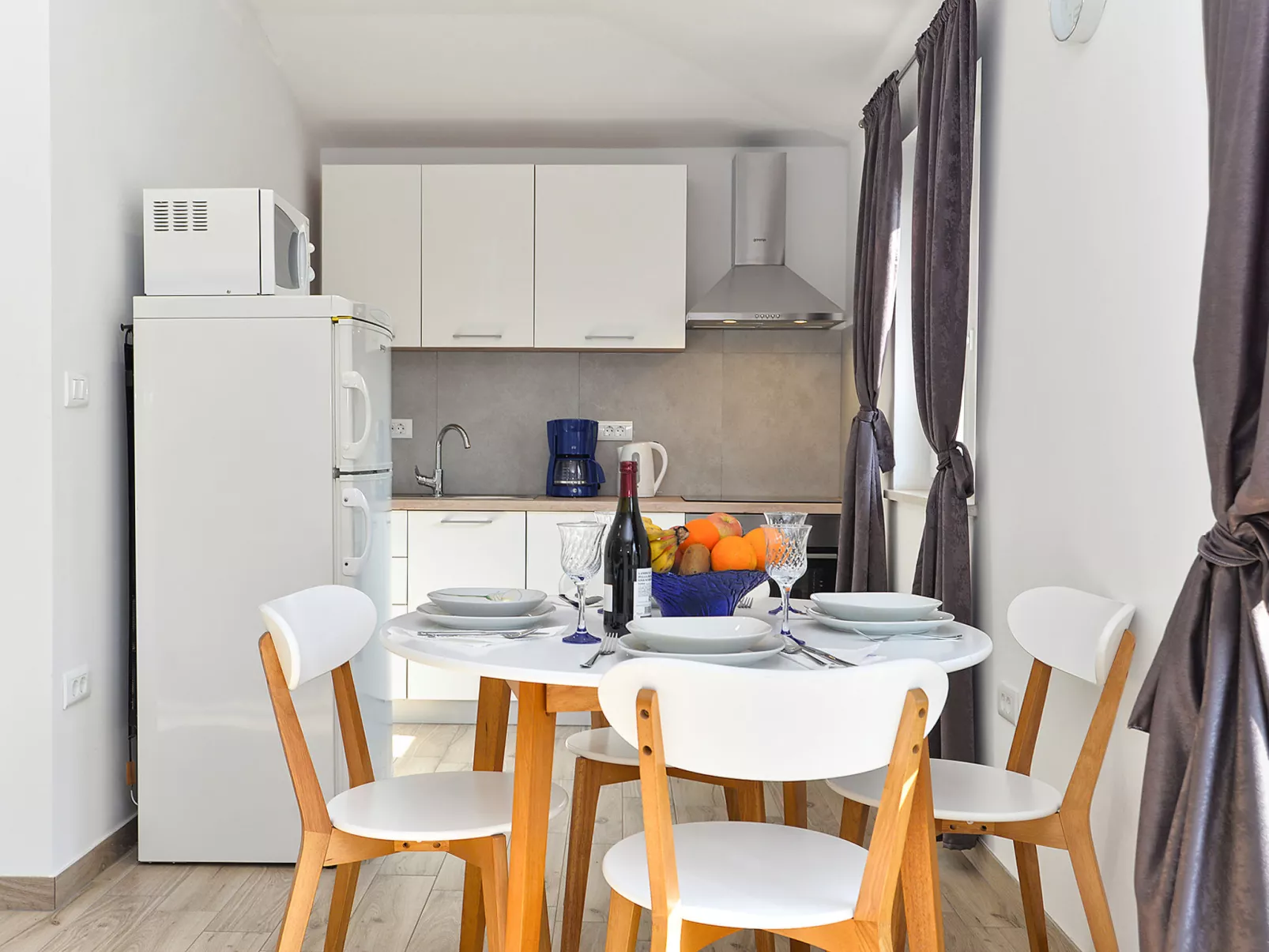 House 2219 - Image-tags.info