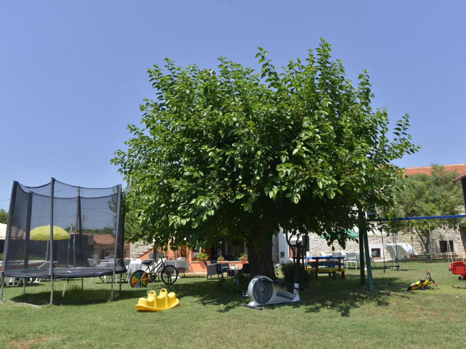 House 24 - Image-tags.info