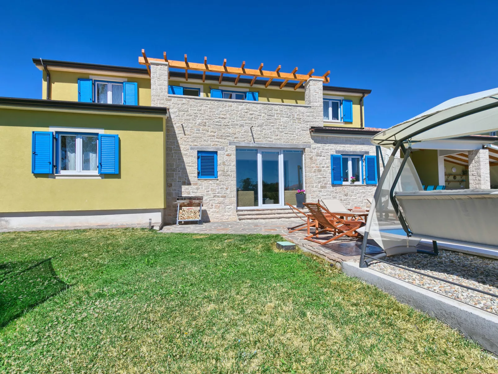 Villa 1404 - Image-tags.info