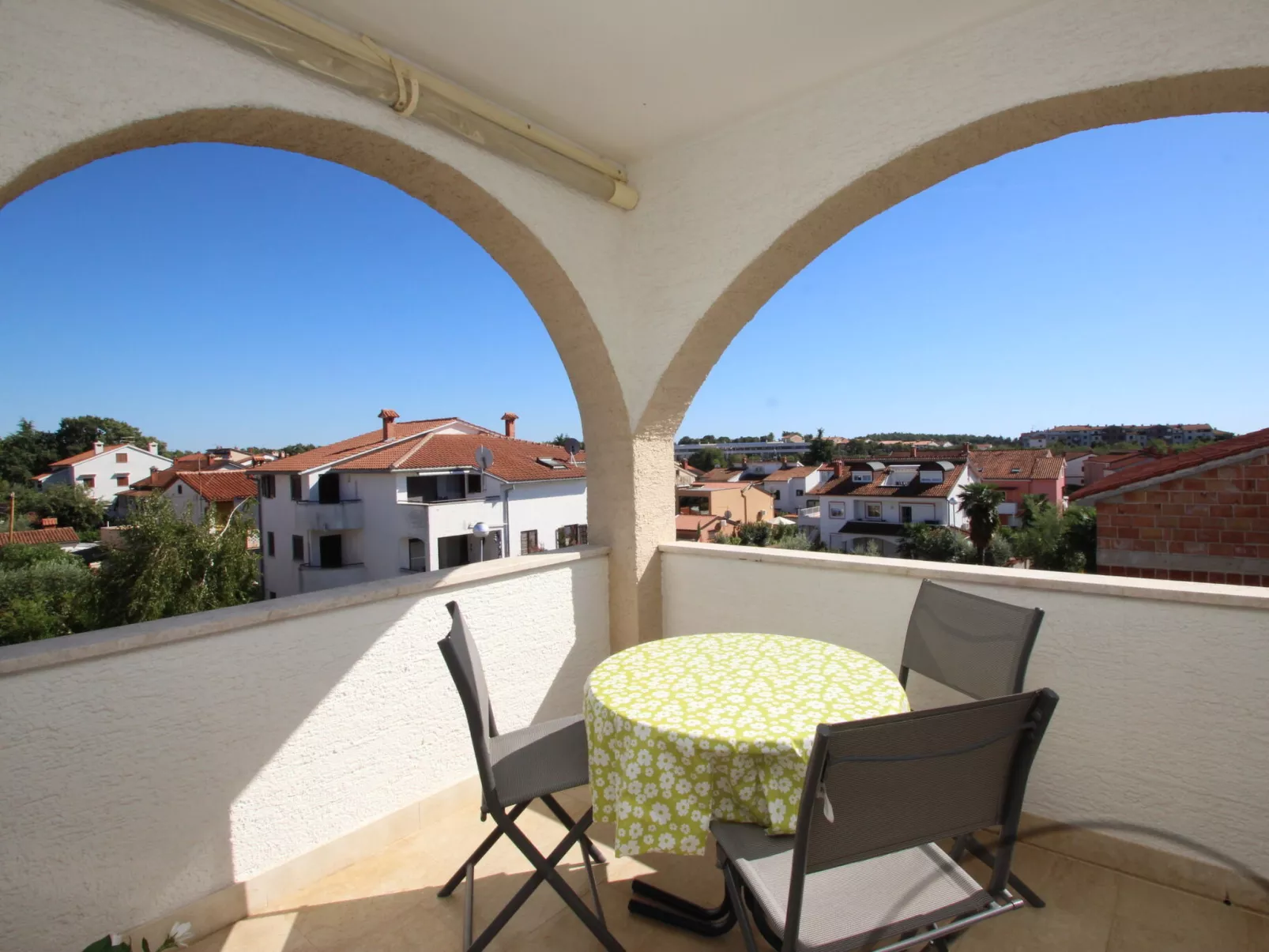 Apartment Rose 2 / HR-11066-05 - Image-tags.info