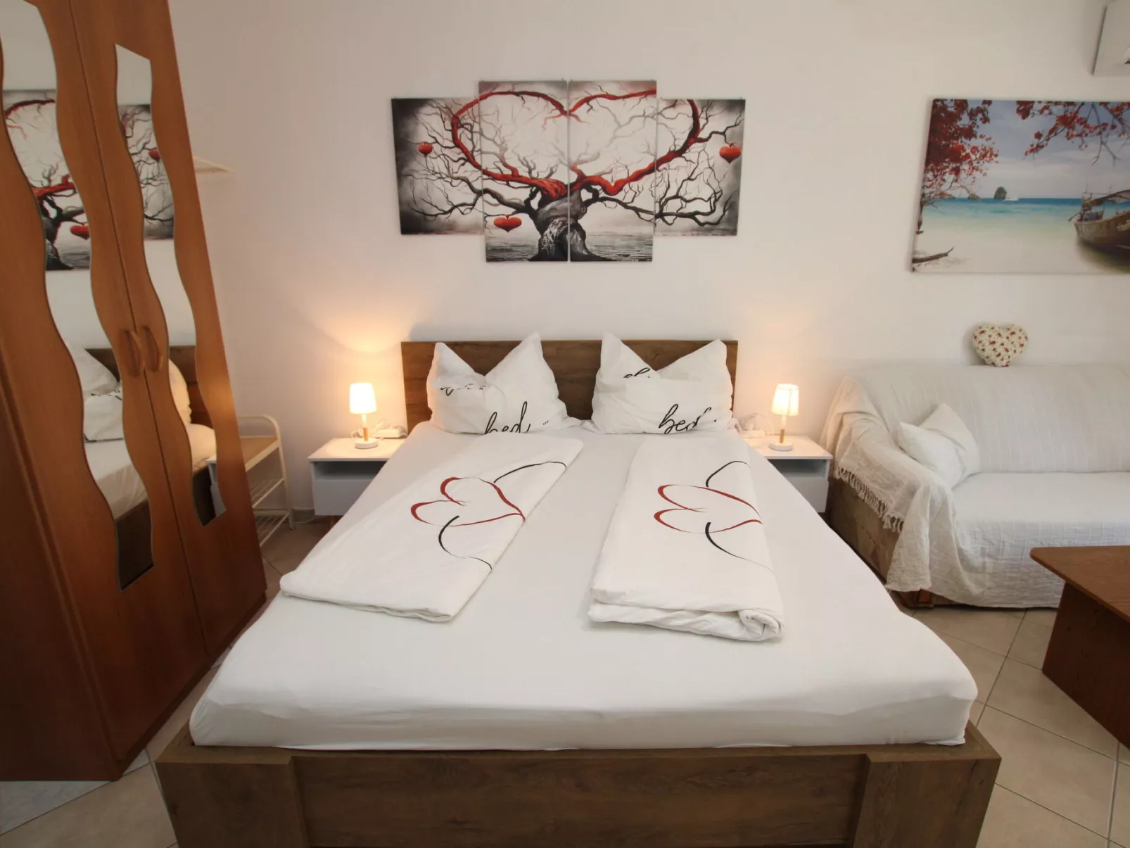 Blue Adria Suite 2 / HR-11068-03 - Image-tags.info