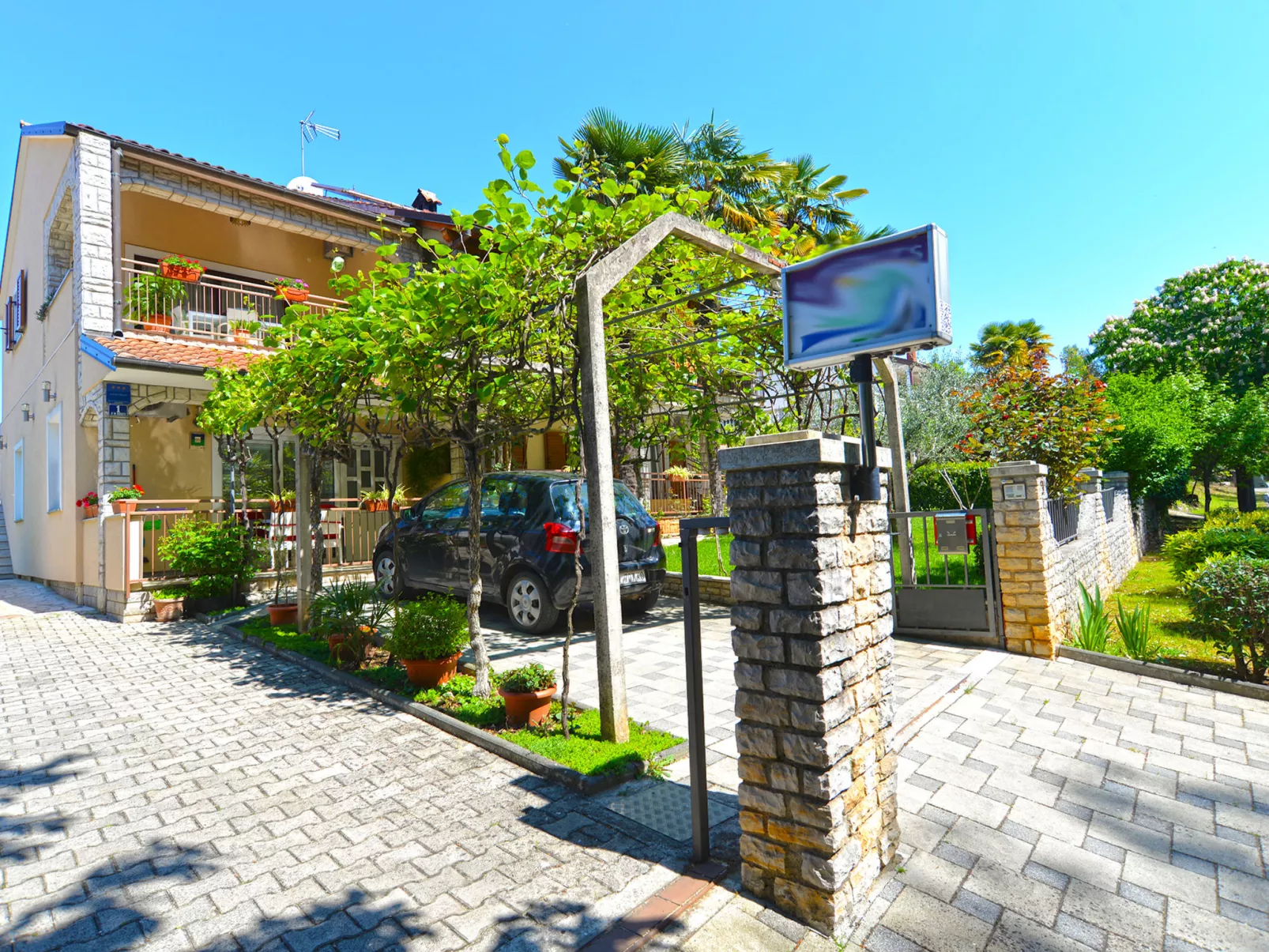 Apartment 1377 - Image-tags.info