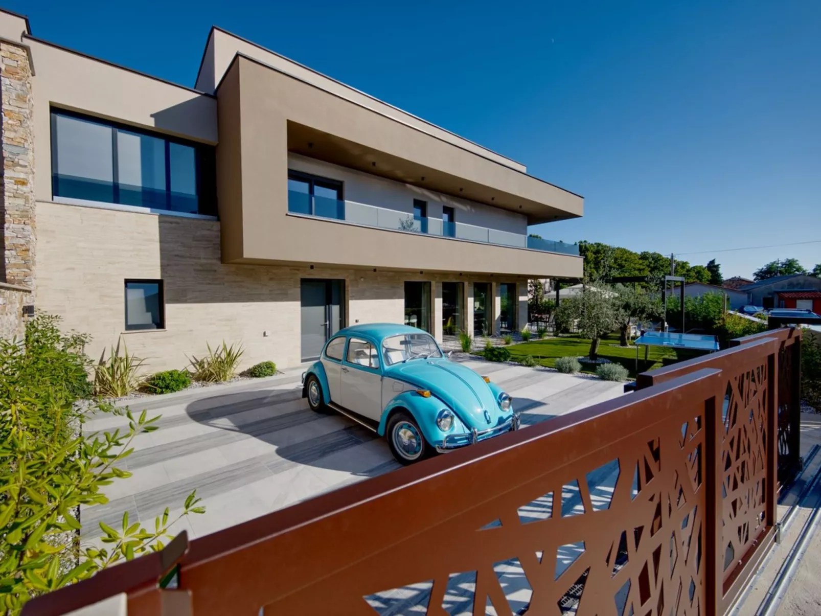 Villa Pieron - Image-tags.info