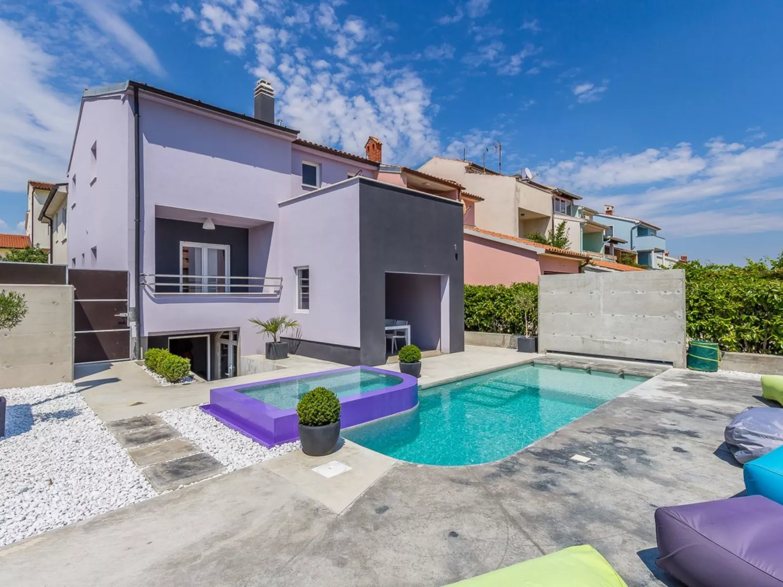 Casa Moderna - Buiten