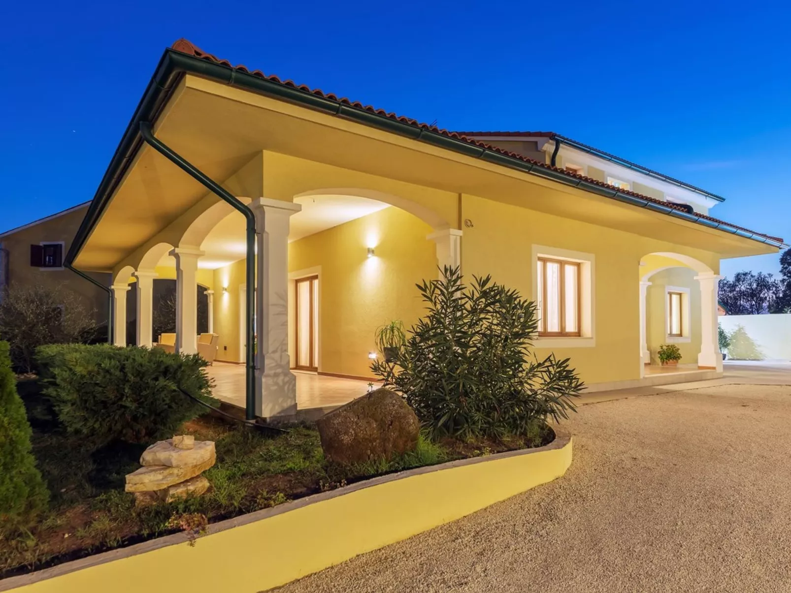 Villa Monica - Image-tags.info