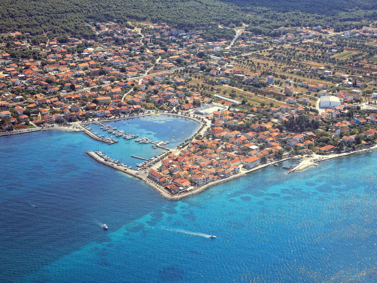 Stone Villa Petit Rustica with heated pool - Omgeving