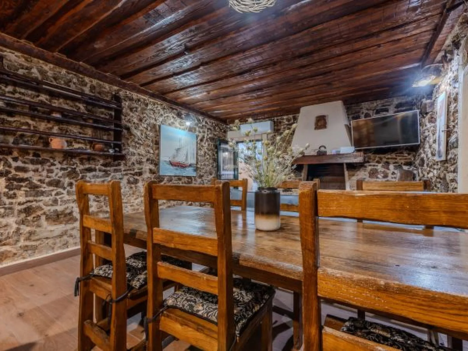 Stone Holiday house Zara with jacuzzi - Image-tags.info