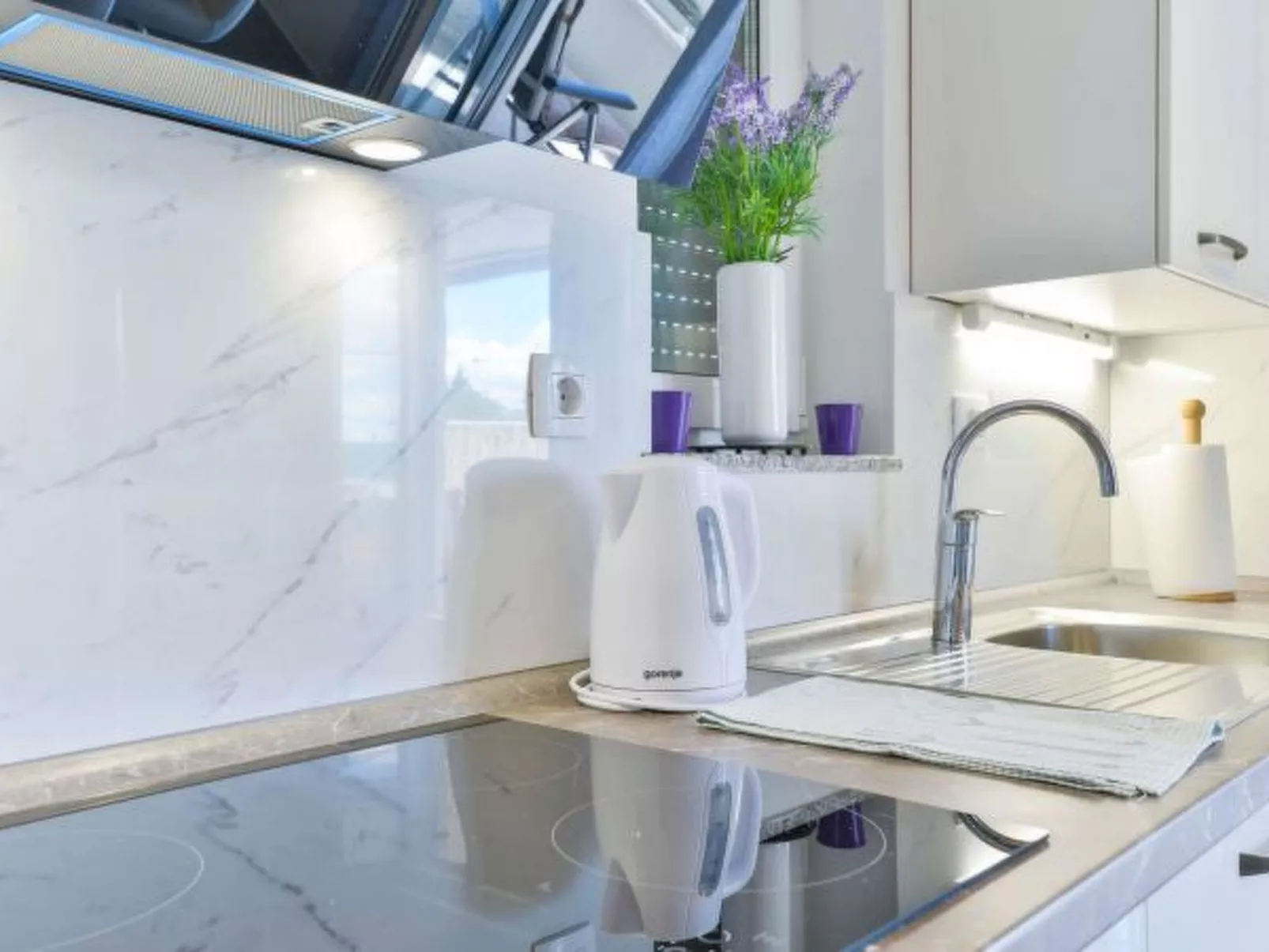 Modern Villa Futura with pool - Image-tags.info