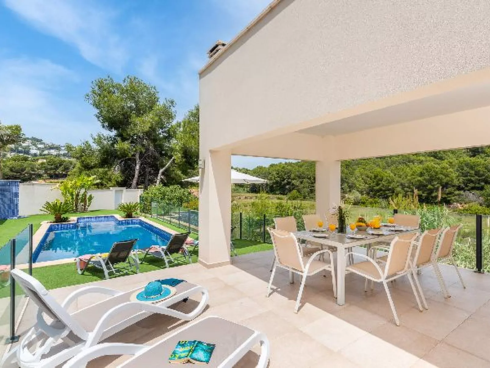 Villa Kobe - PlusHolidays - Image-tags.info