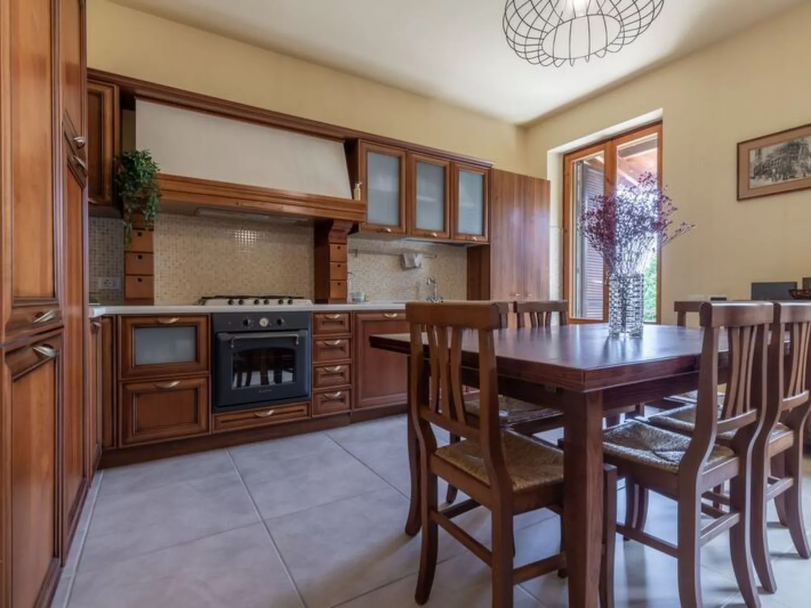 Sunrise Hill Holiday Home - Binnen