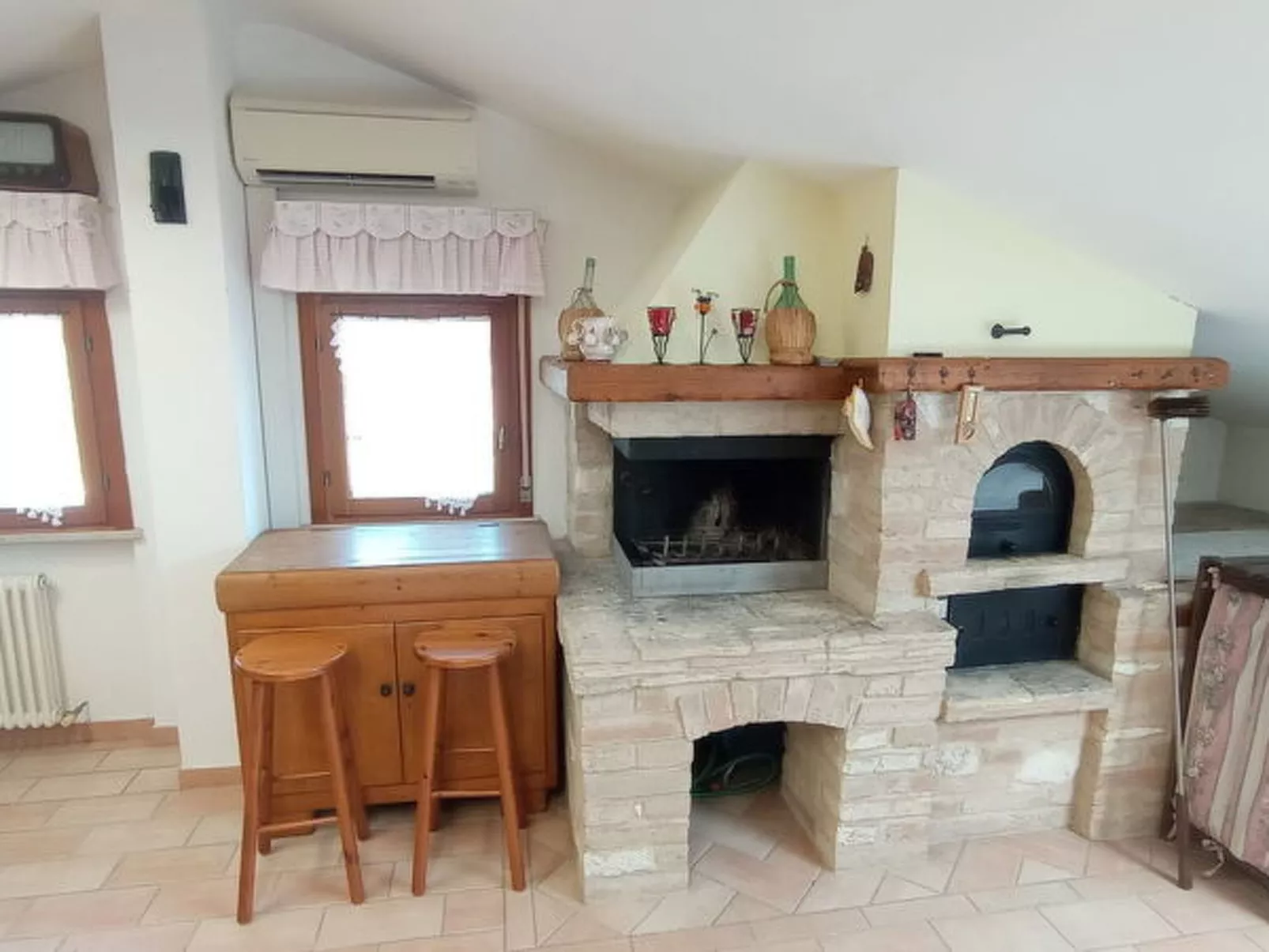 L'attico Di Castelfidardo - Binnen