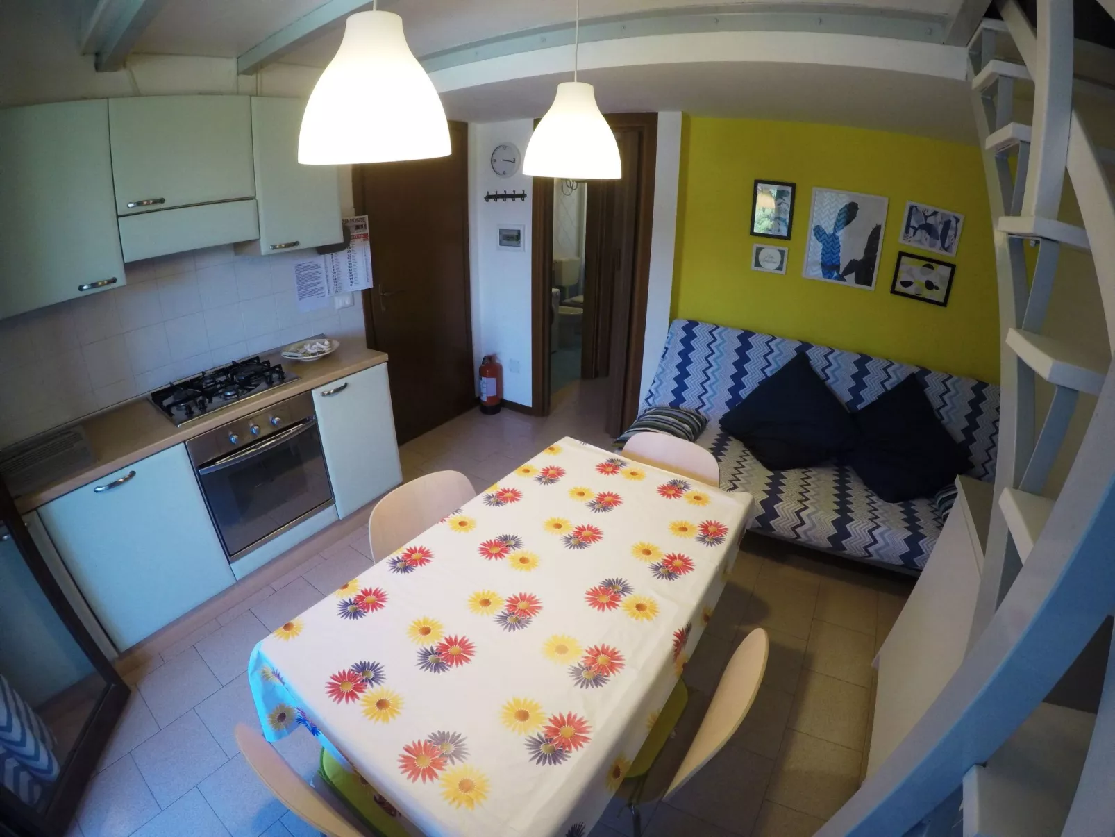 Wohnung im ersten Stock auf zwei Ebenen - Image-tags.info