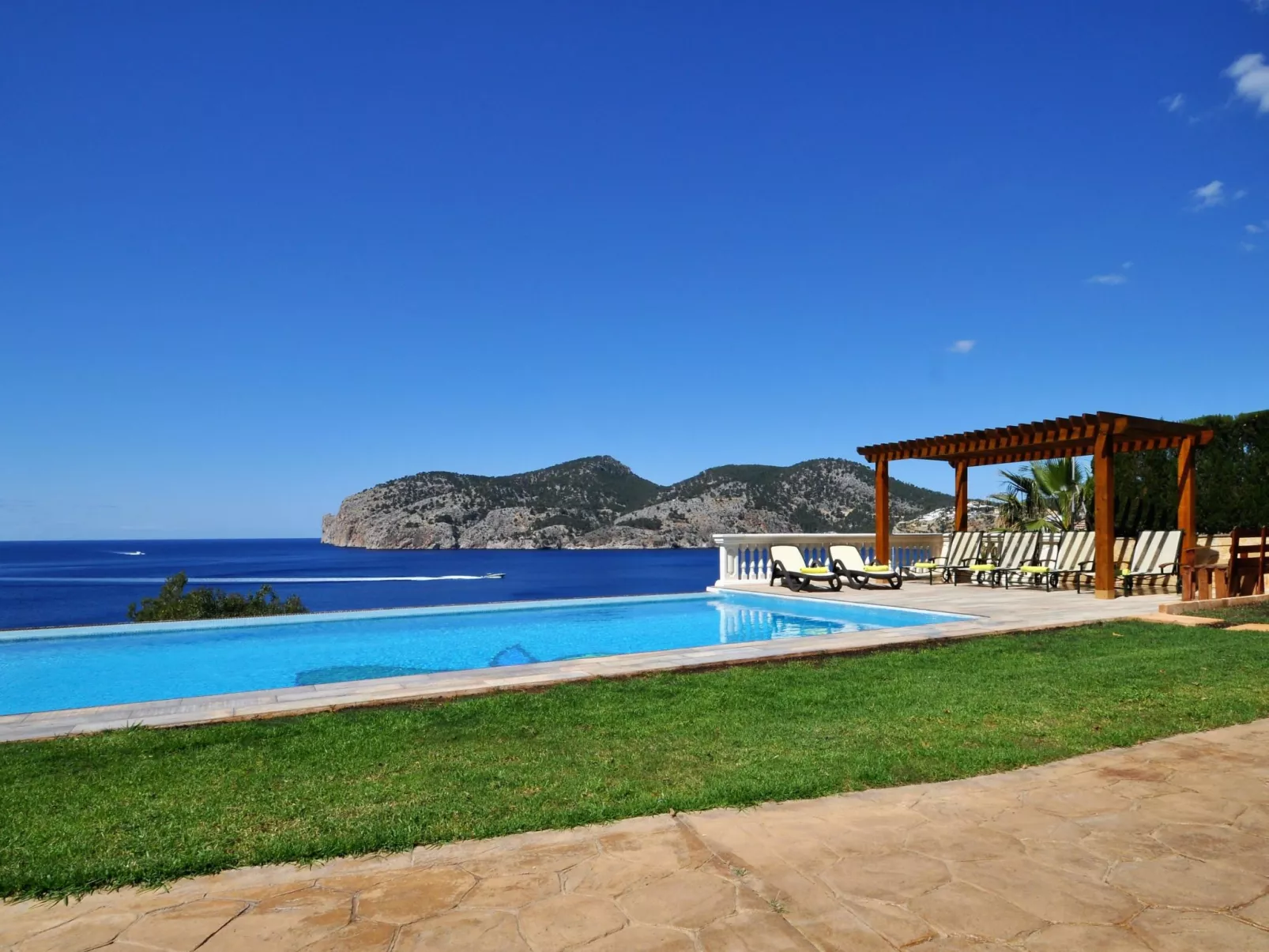 Villa CA TOTHOM con vistas al mar Camp de Mar para 8 personas (4 habitaciones) - Image-tags.info