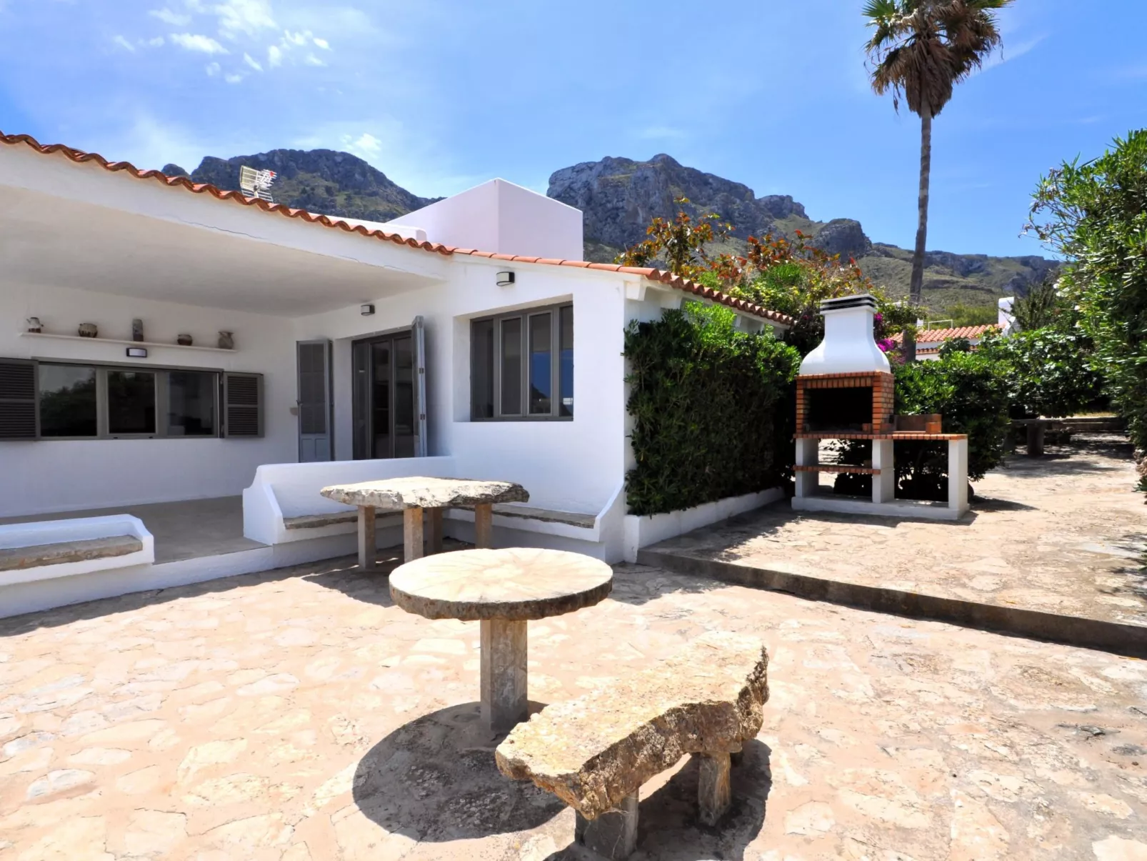 Villa XOROI con Piscina en Betlem (Mallorca) con vistas a la Bahía de Alcudia y - Image-tags.info