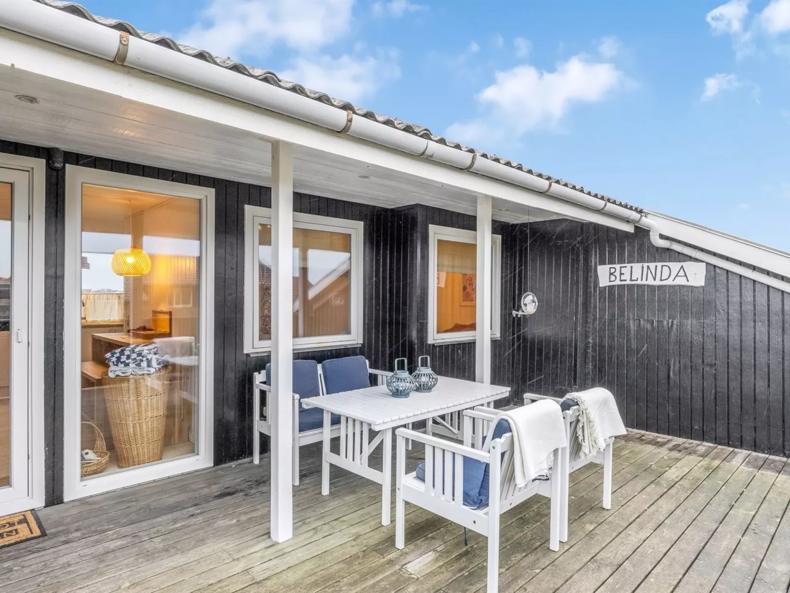 "Alvia" - 250m from the sea - Buiten