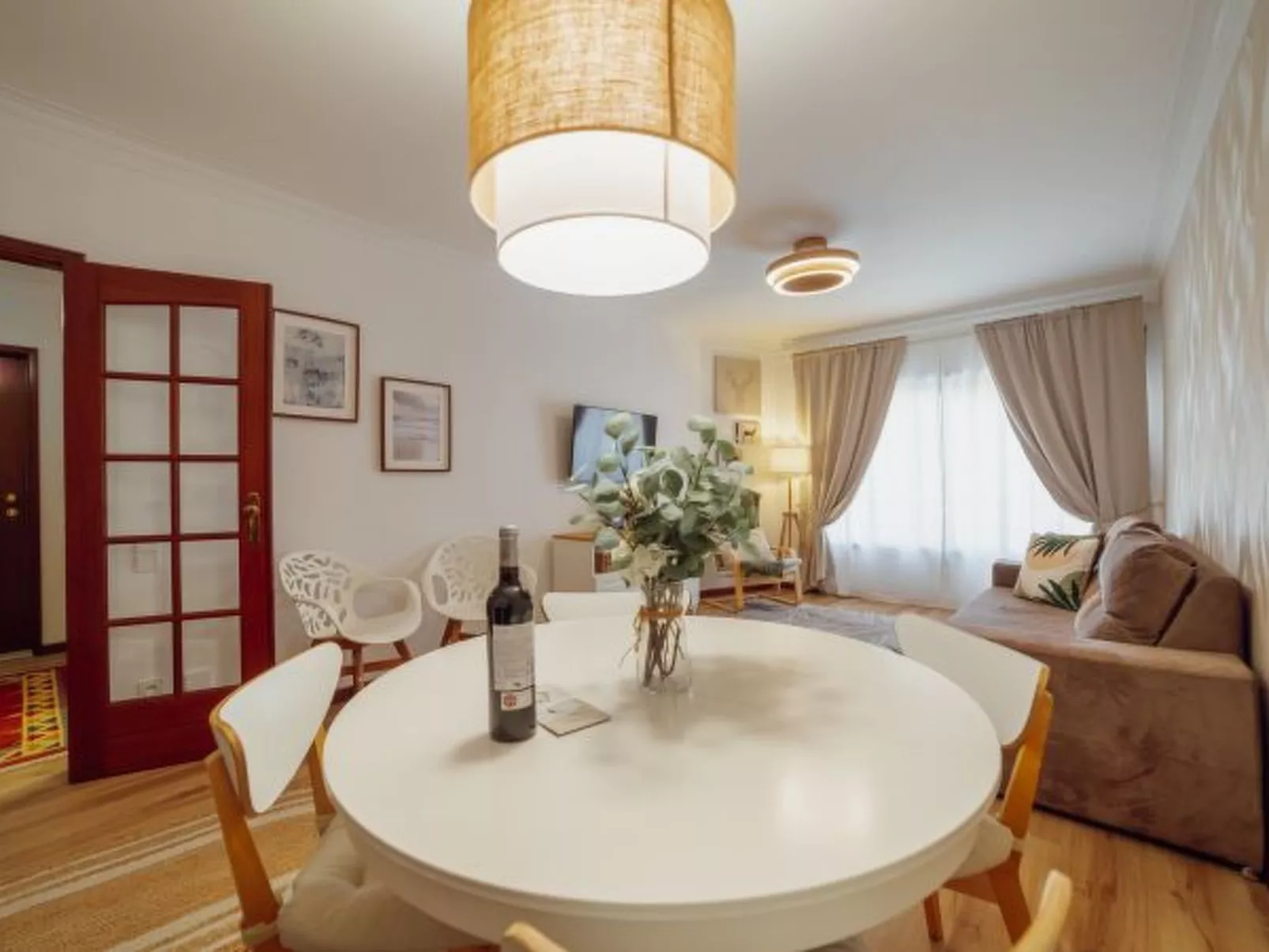 MATOSINHOS CENTER PREMIUM APARTMENT by VACATIONY - Binnen