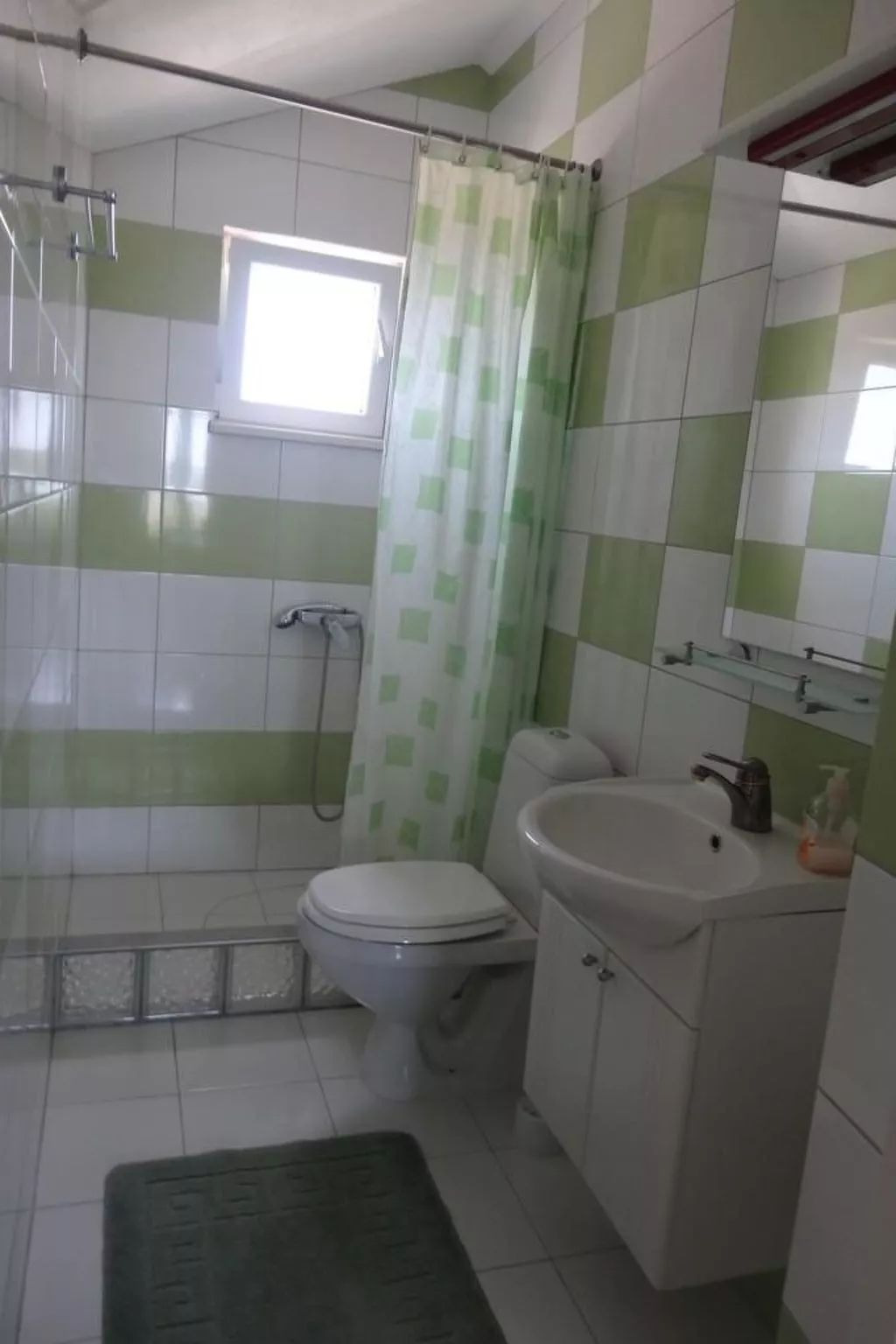 Appartement Minea B mit herrlichem Meerblick - Binnen