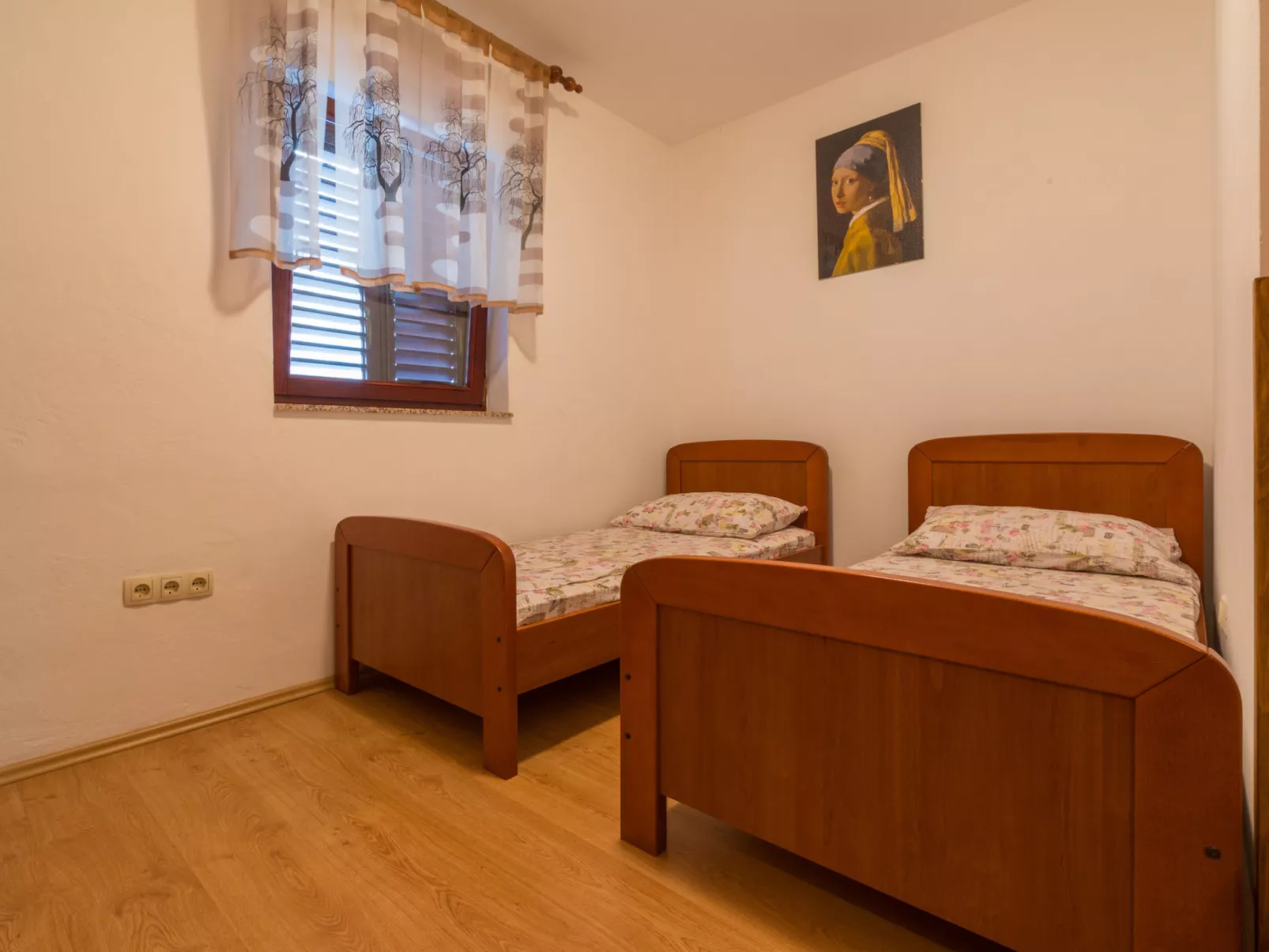 COR 1 / HR-02342-01 - Image-tags.info