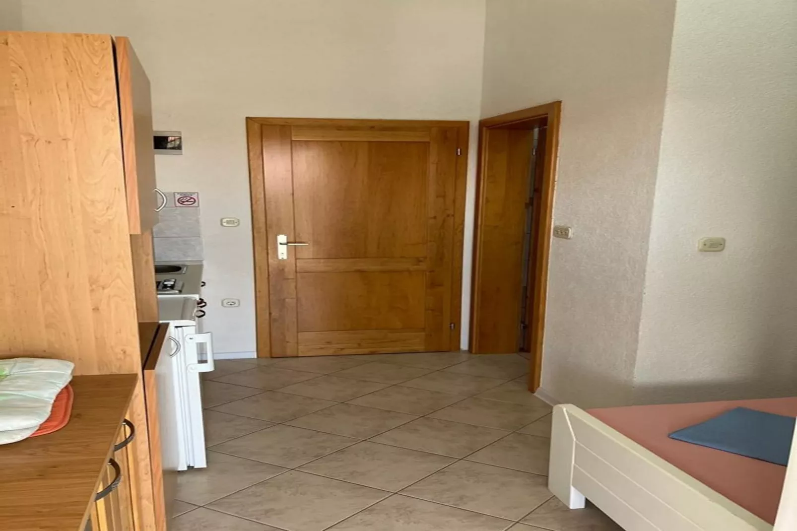 Studio apartment Vir 4 - Woonkamer