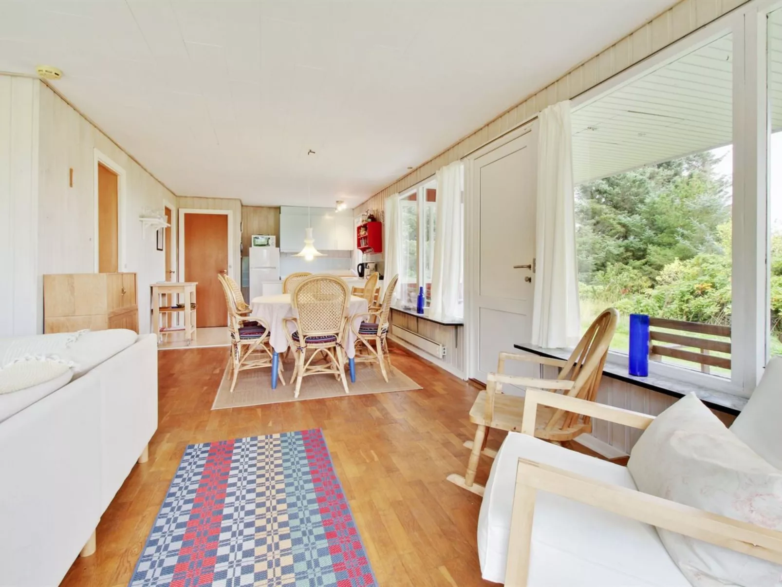 "Toti" - 500m from the sea - Binnen