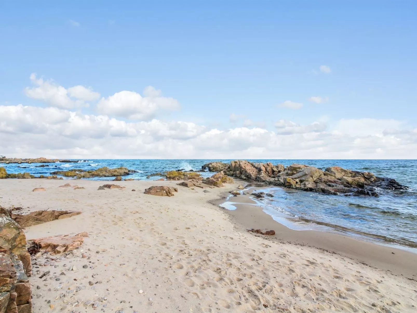 "Runa" - 75m from the sea - Buiten