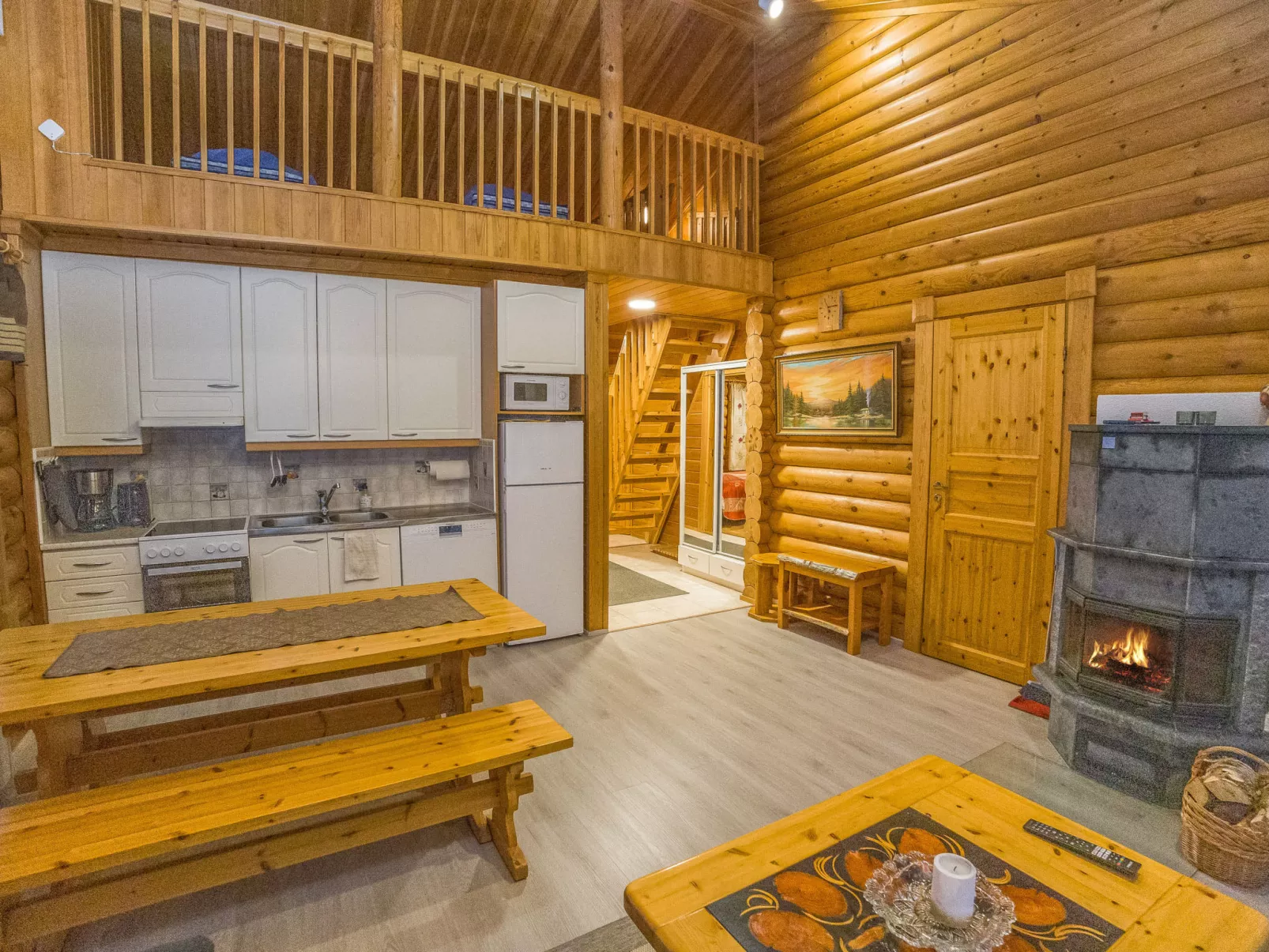 Kaukonraitti 4 c 2 - Binnen