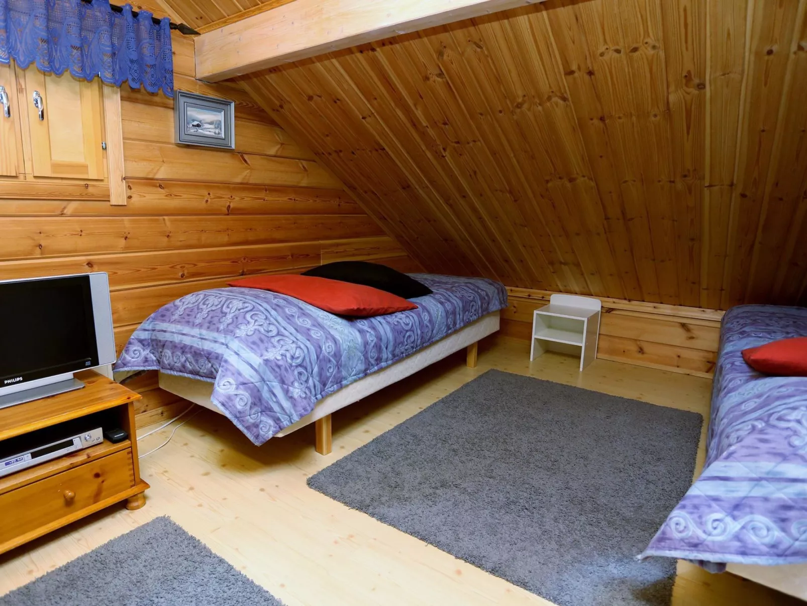 Annabella a - Binnen