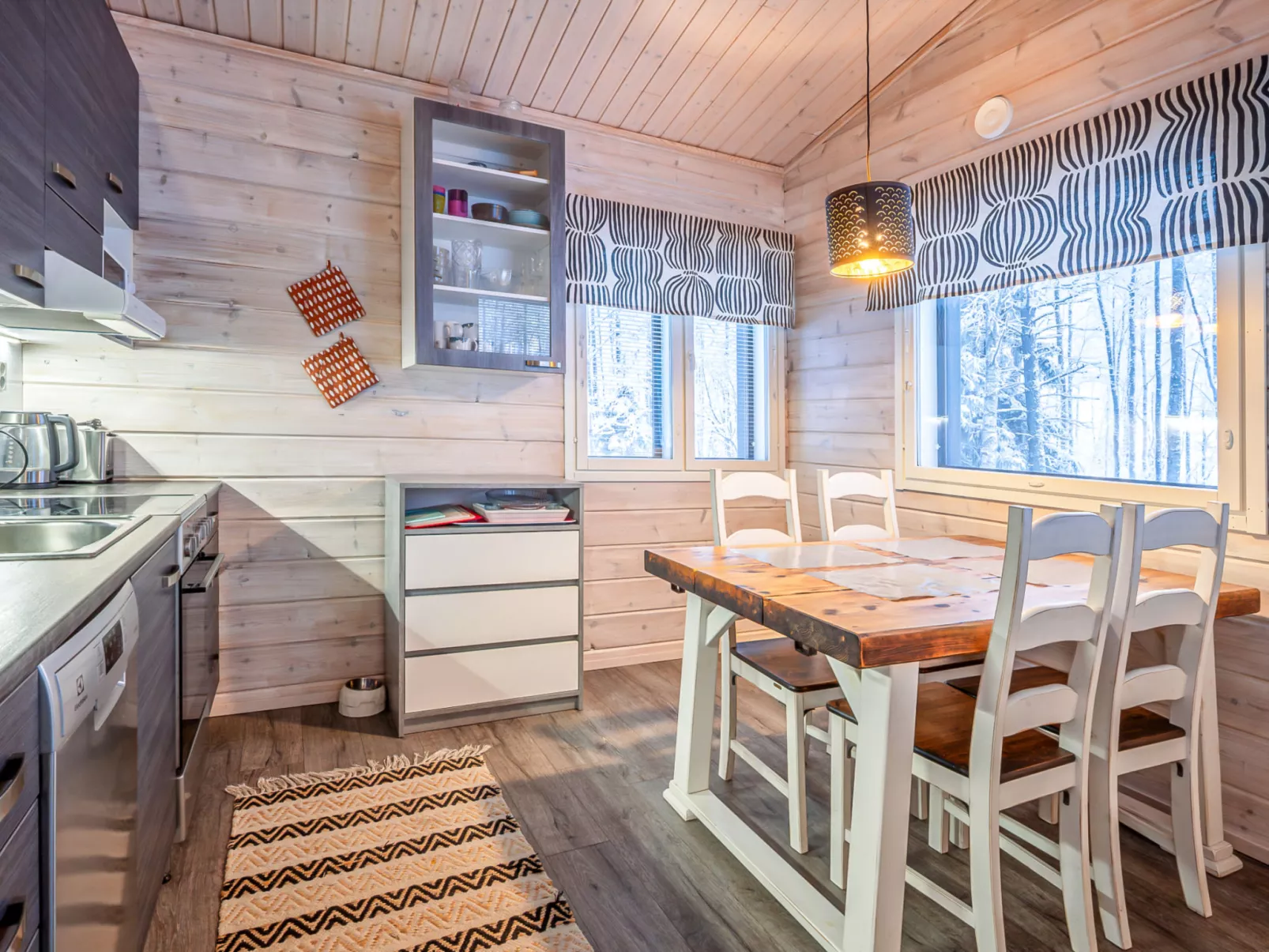 Villa rukan kesäniemi - Binnen