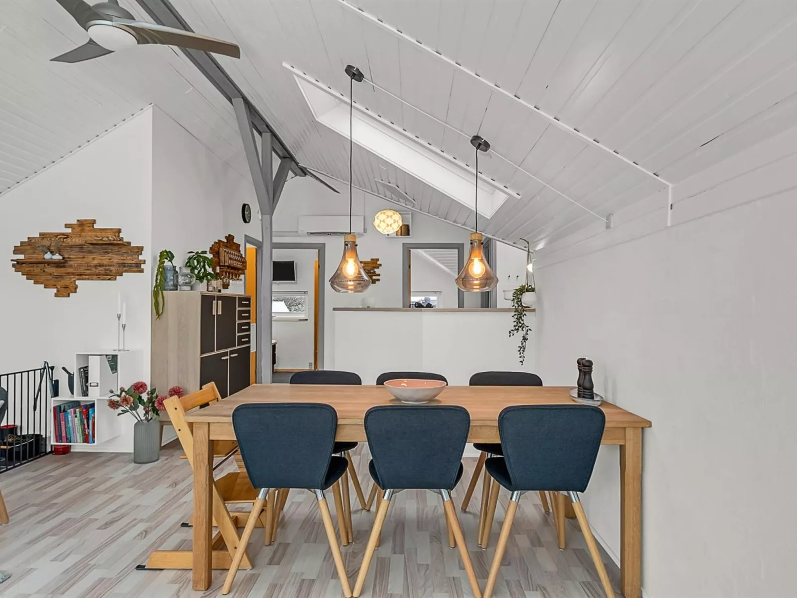 "Hielm" - 490m from the sea - Binnen