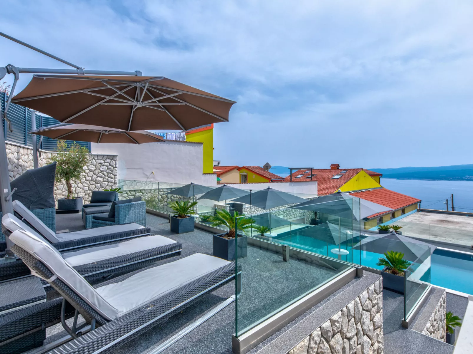 Villa Vivien Wohnung 2 / HR-10640-02 - Buiten